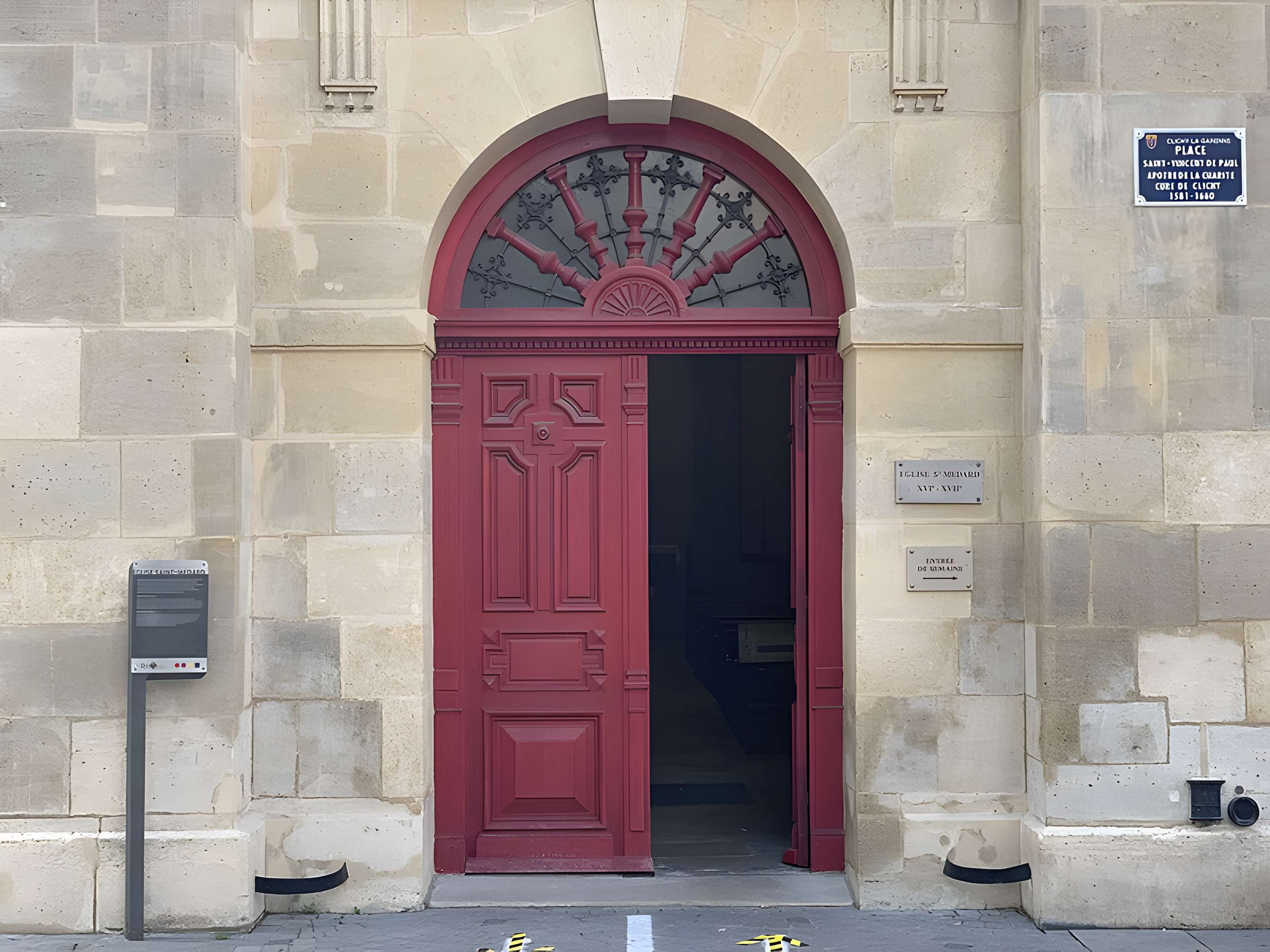 Église Saint-Médard de Clichy