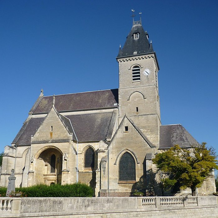 Photo de Église Saint-Médard de Croix-Moligneaux