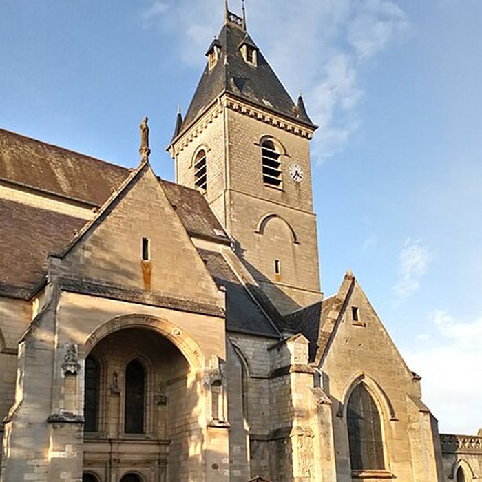 Photo de Église Saint-Médard de Croix-Moligneaux