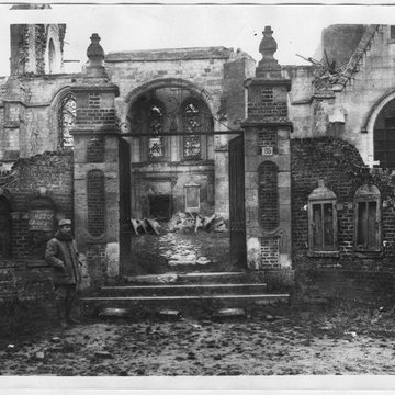Église Saint-Médard de Croix-Moligneaux
