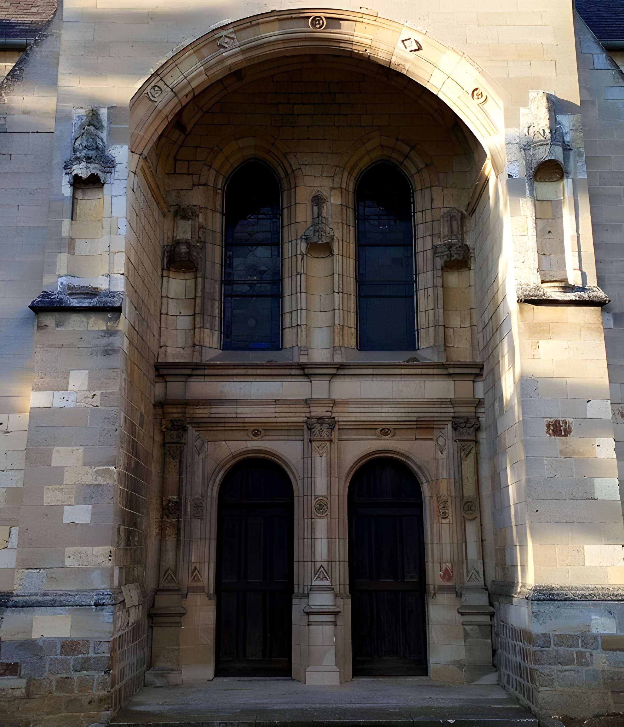 Église Saint-Médard de Croix-Moligneaux
