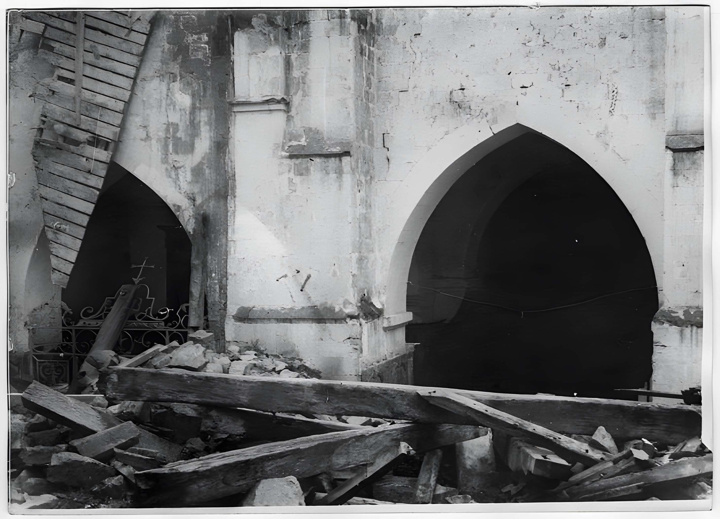 Église Saint-Médard de Croix-Moligneaux