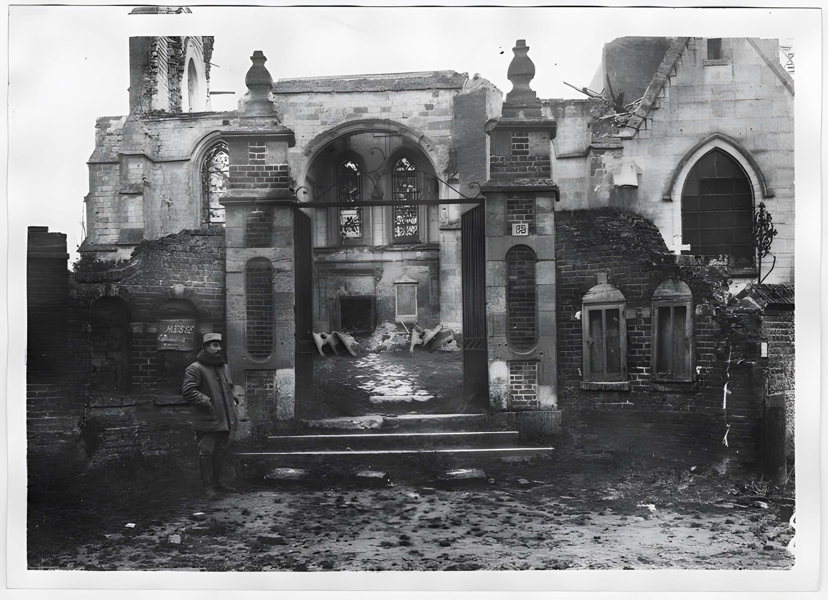 Église Saint-Médard de Croix-Moligneaux