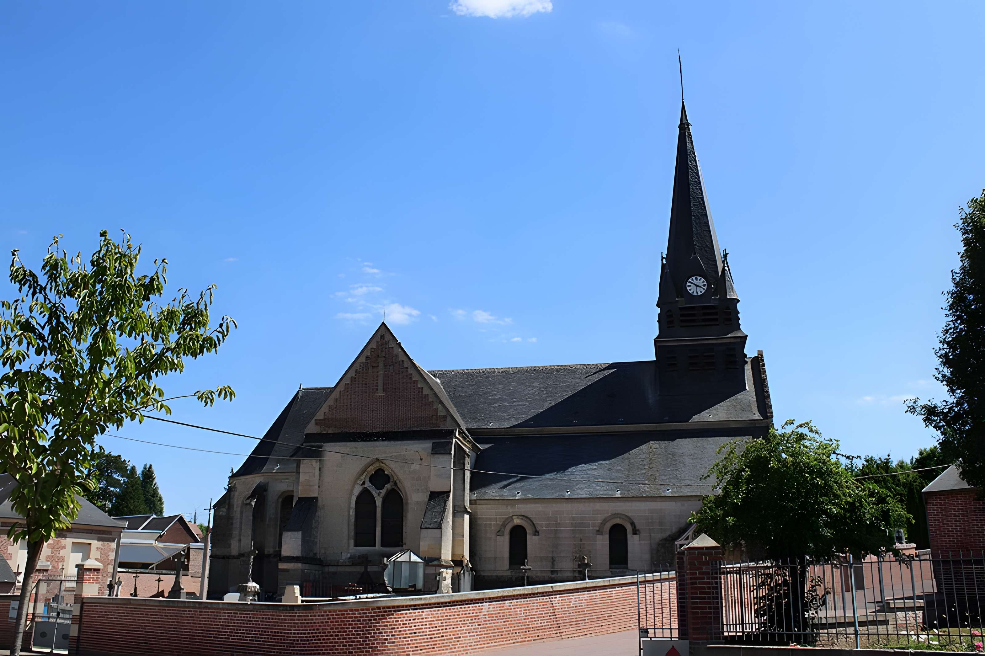 Église Saint-Médard de Grandrû