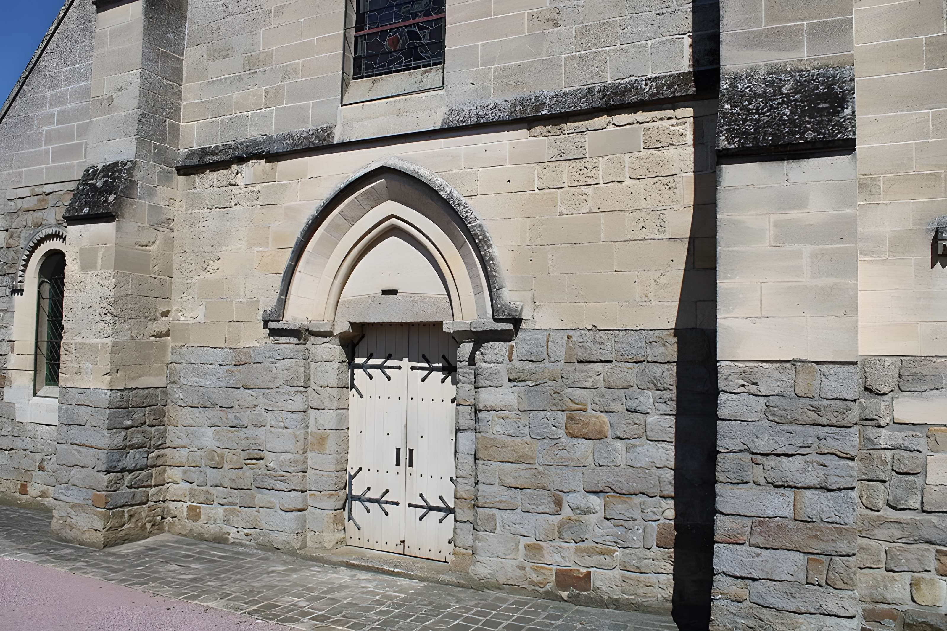 Église Saint-Médard de Grandrû