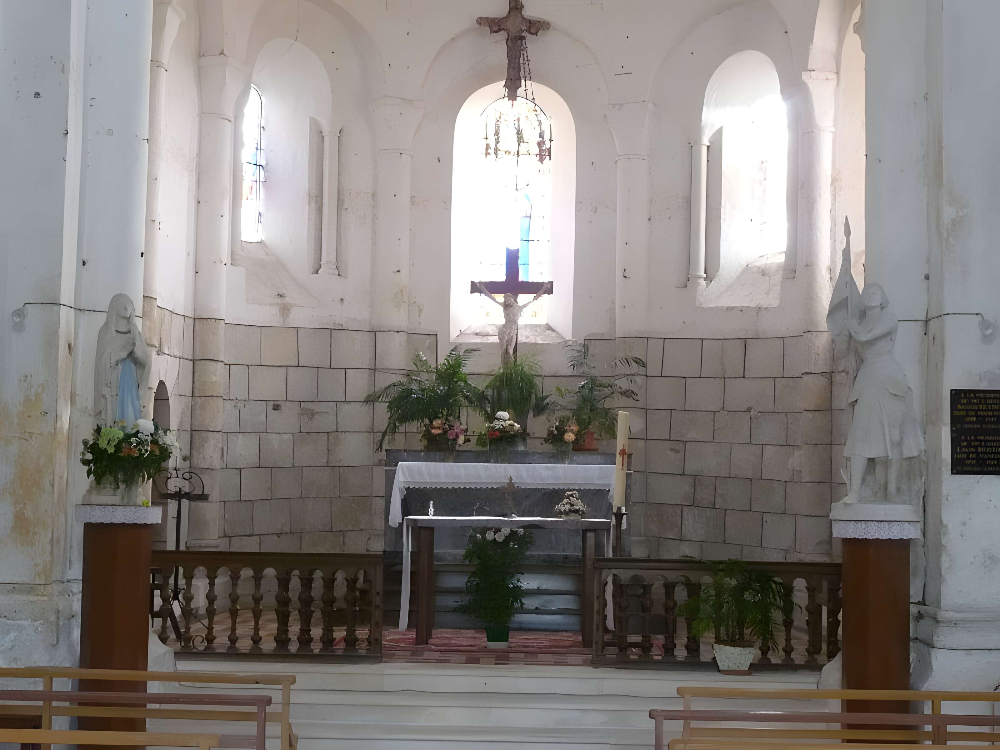 Église Saint-Médard de Mainfonds