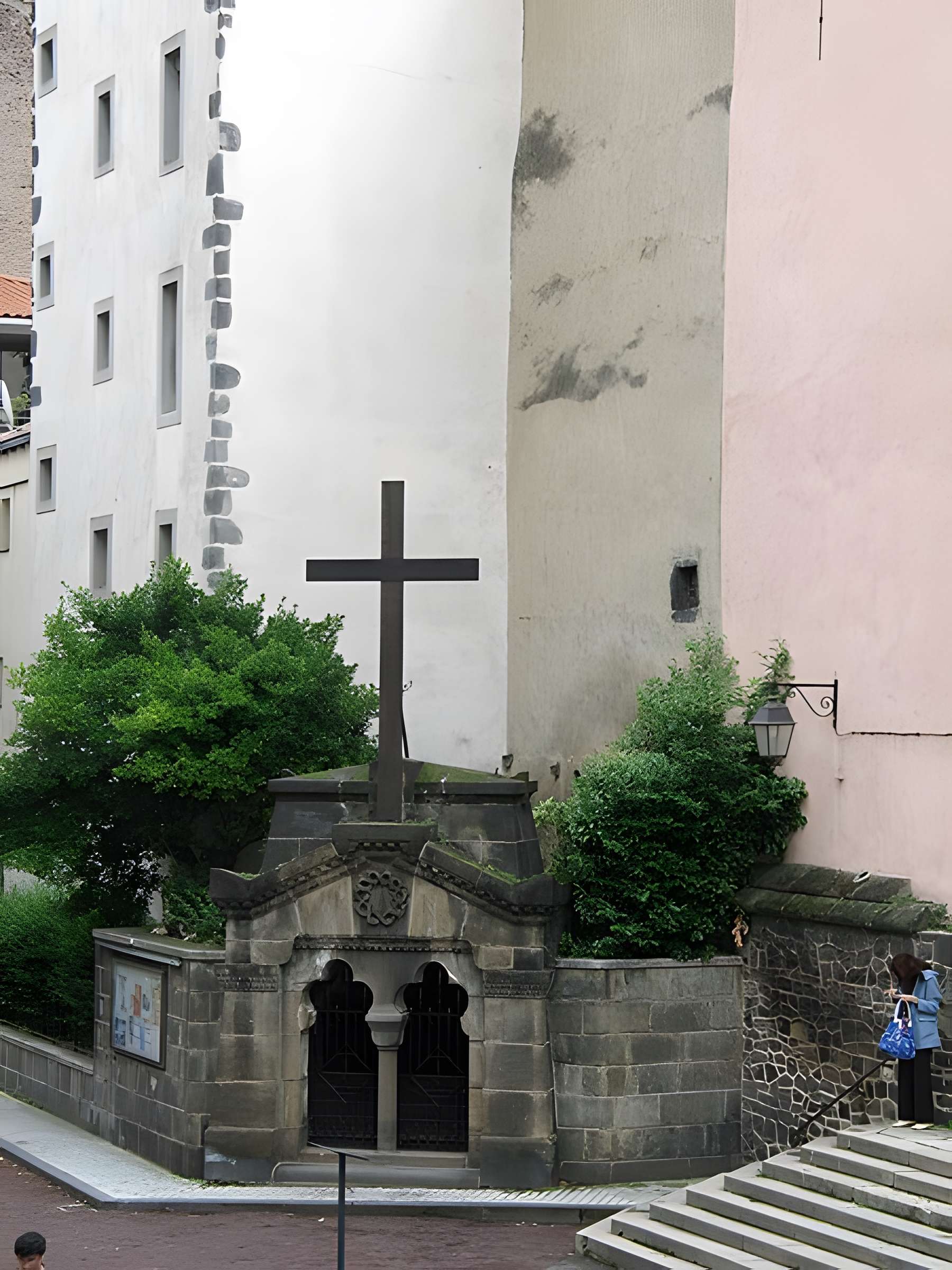 Basilique Notre-Dame-du-Port de Clermont-Ferrand