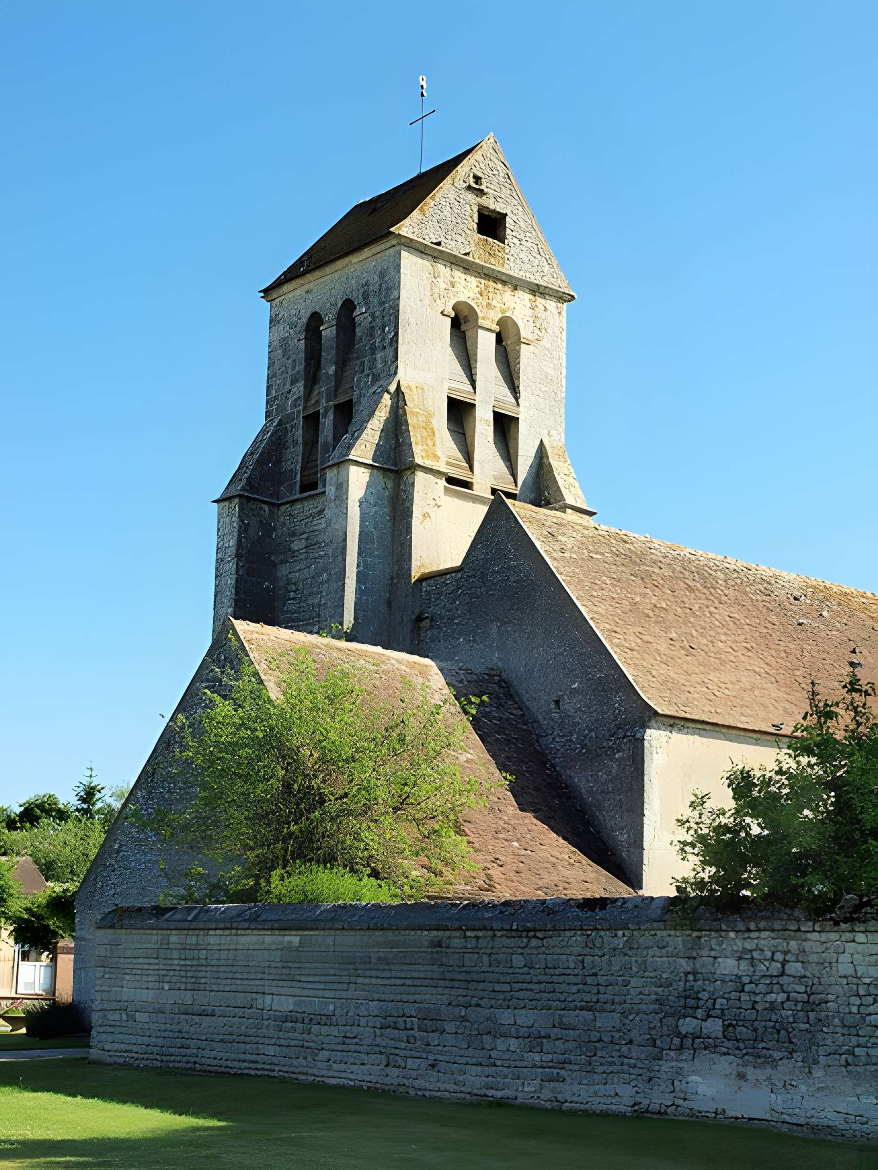 Église Saint-Médard de Remauville