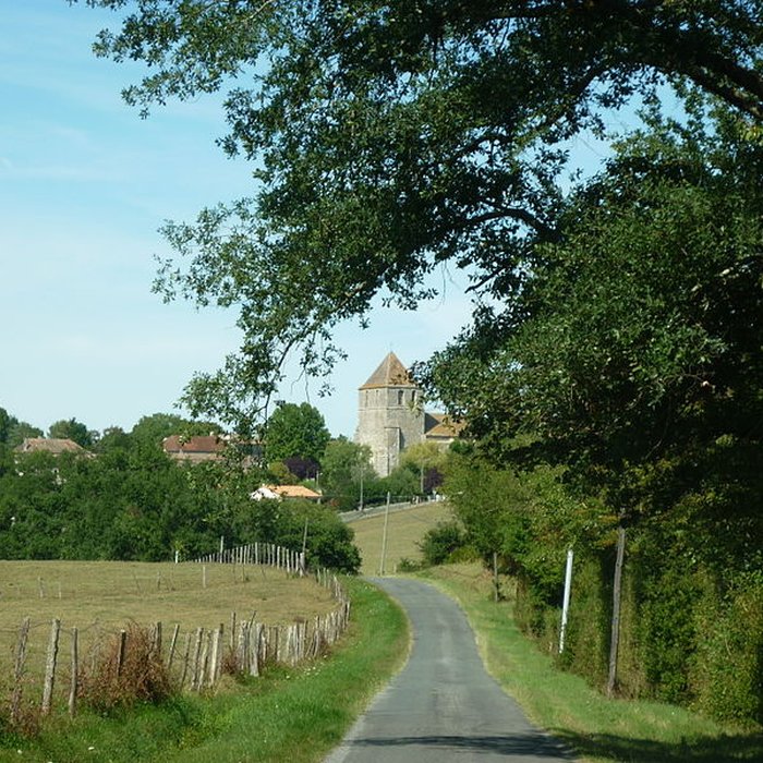 Photo de Église Saint-Médard de Saint-Méard-de-Gurçon