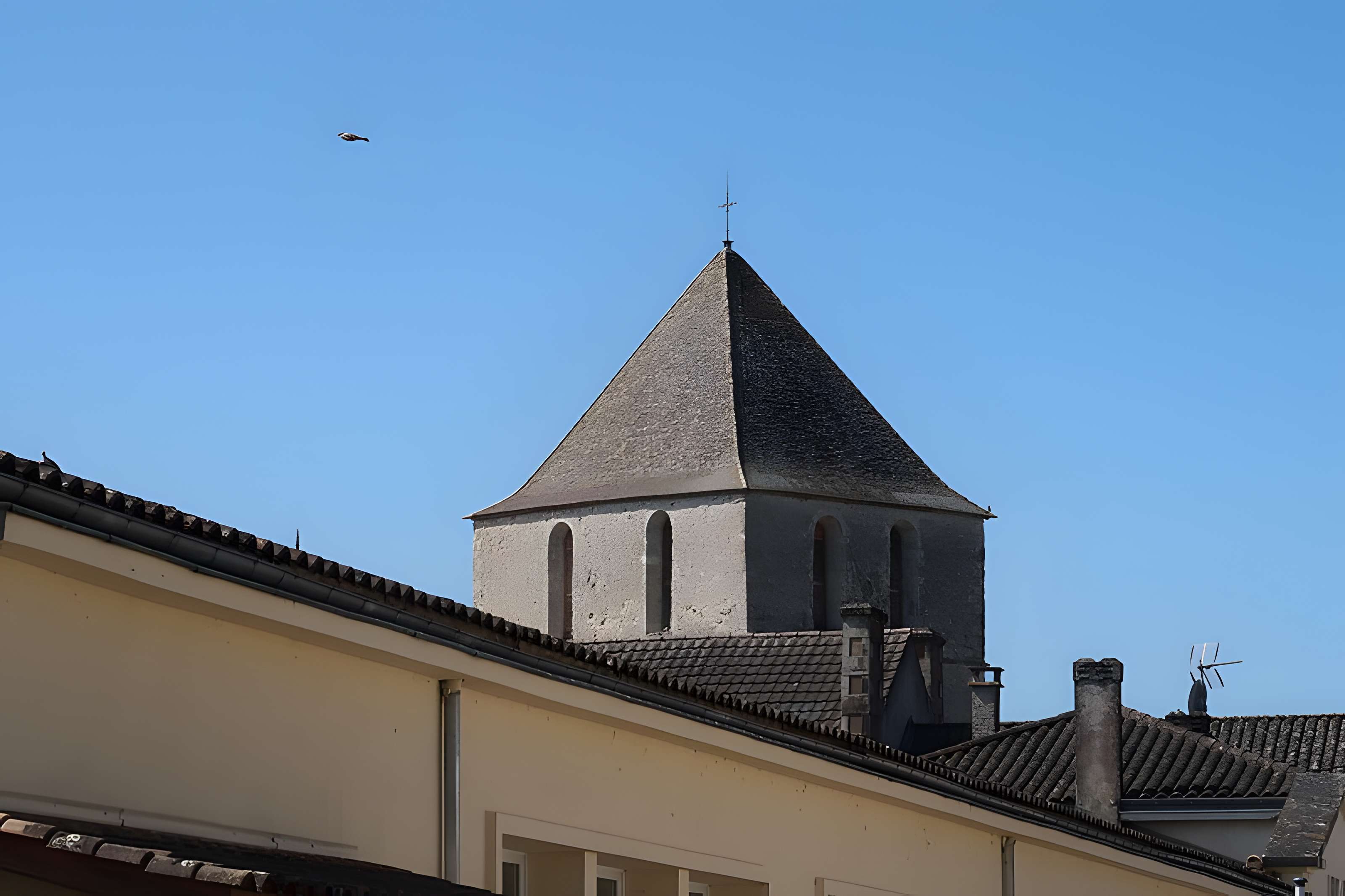 Église Saint-Médard de Saint-Méard-de-Gurçon