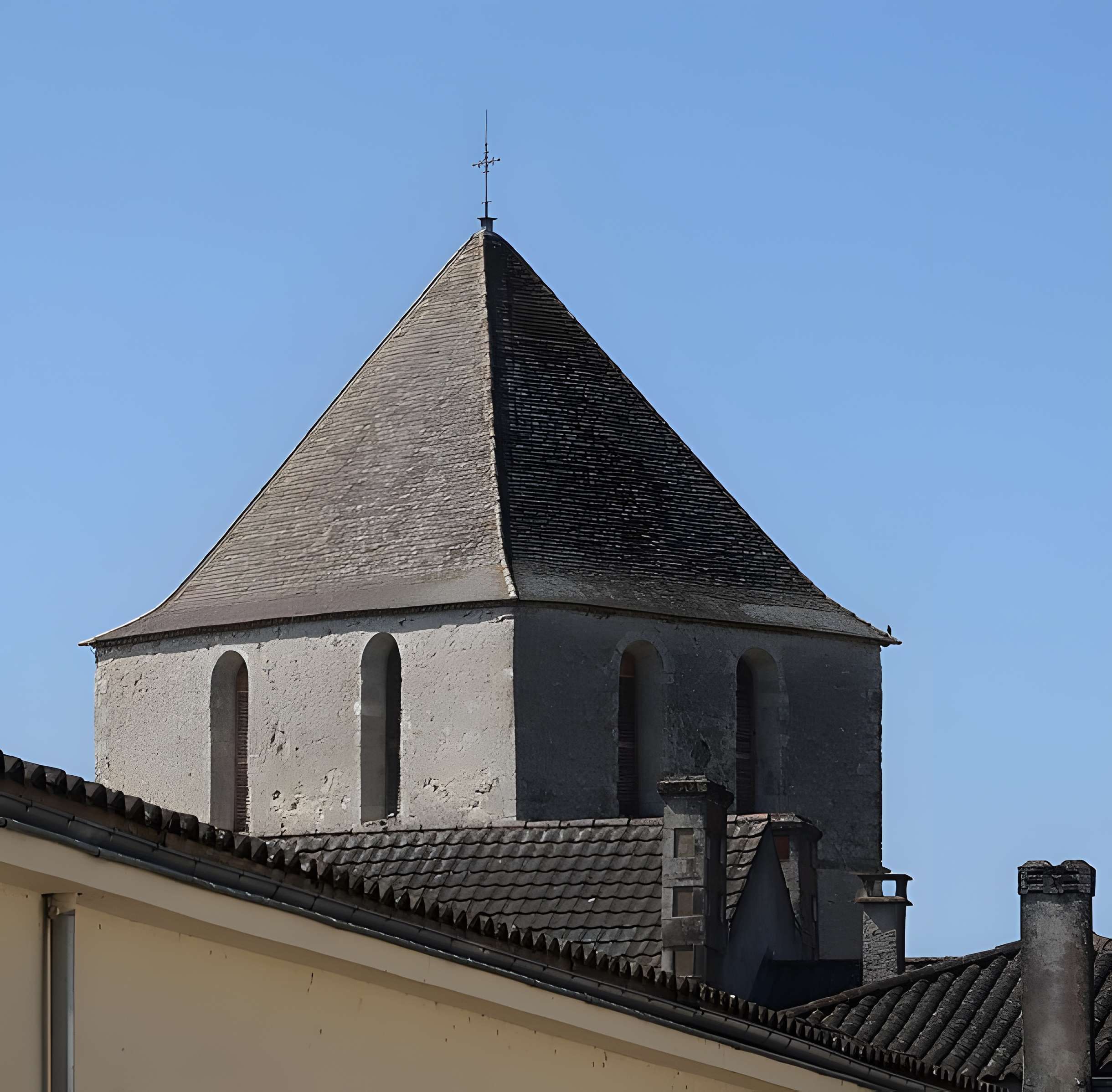 Église Saint-Médard de Saint-Méard-de-Gurçon