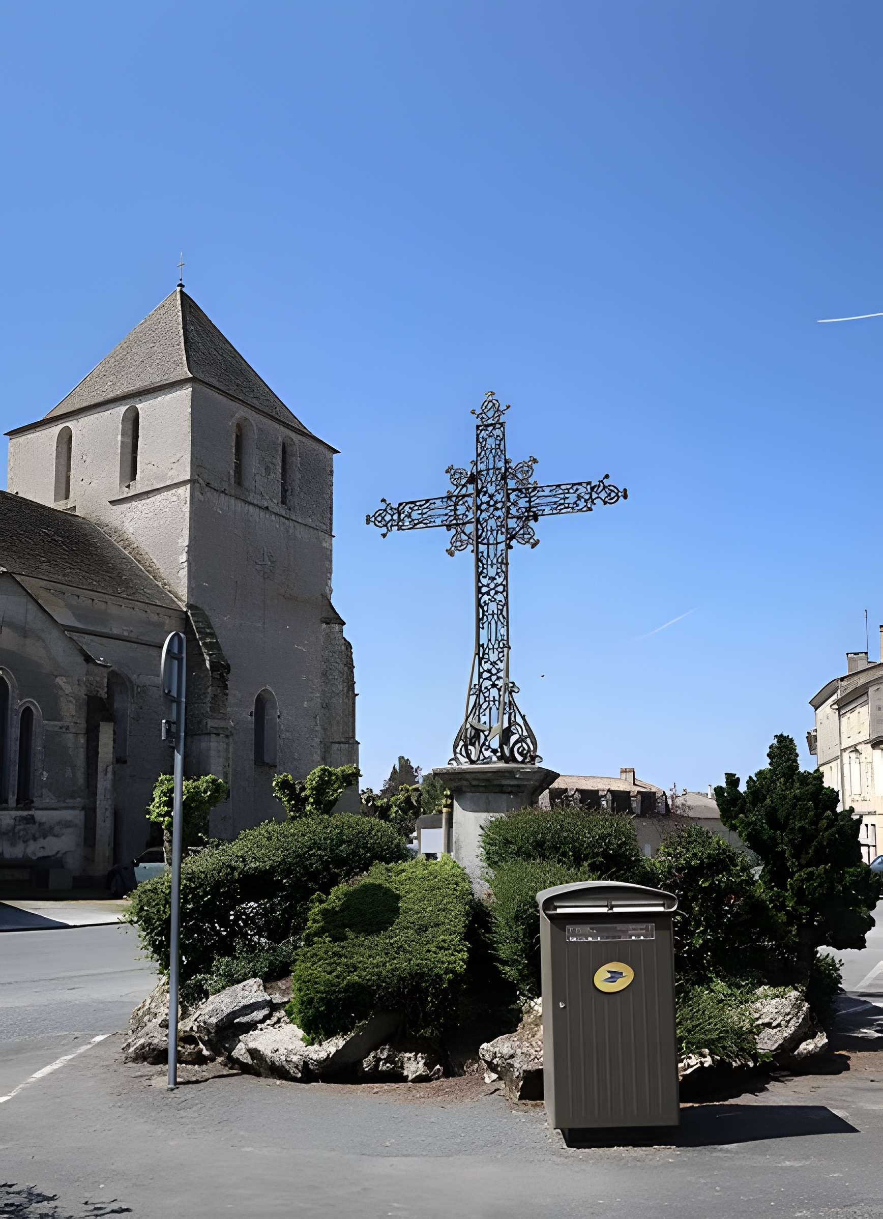 Église Saint-Médard de Saint-Méard-de-Gurçon