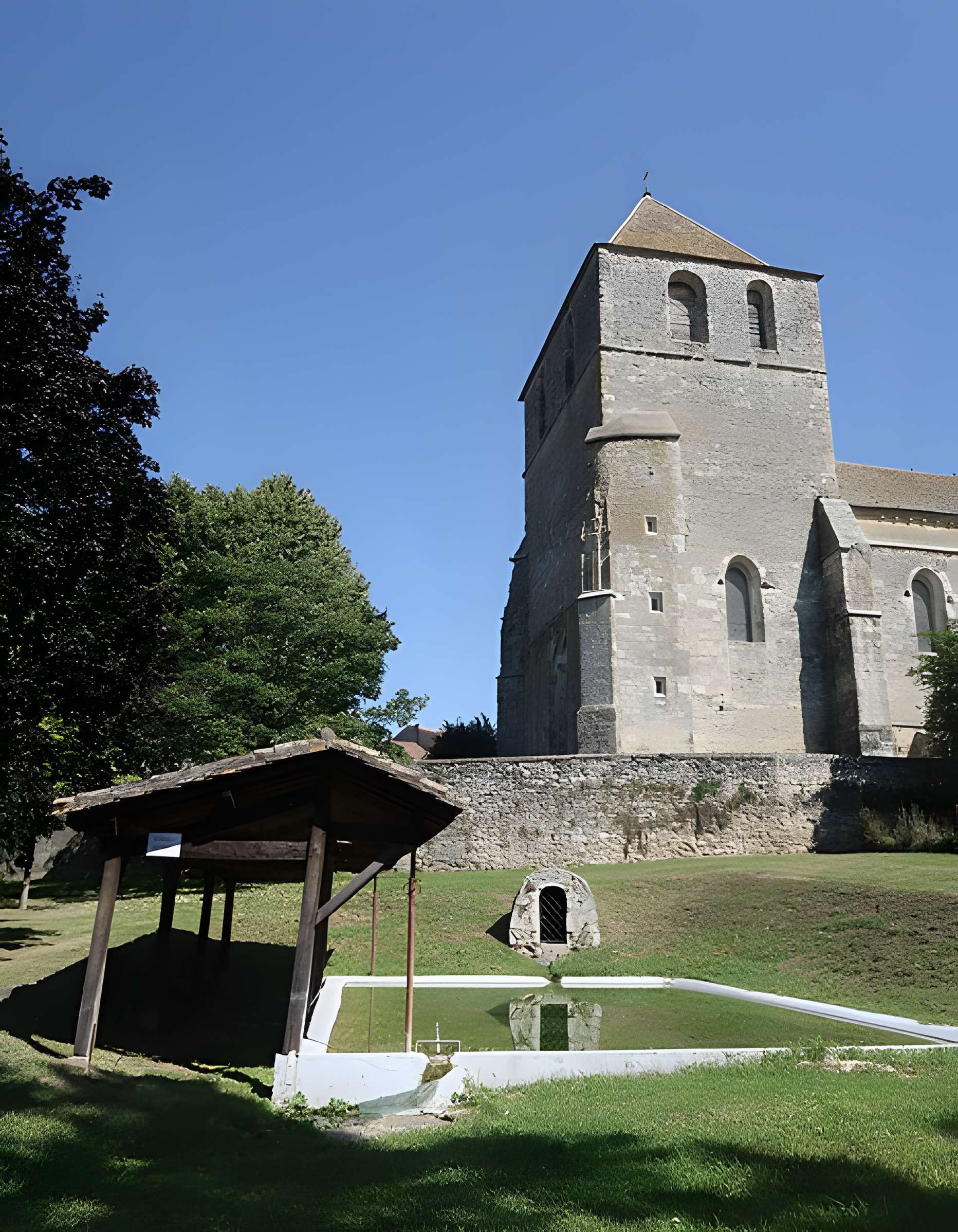 Église Saint-Médard de Saint-Méard-de-Gurçon