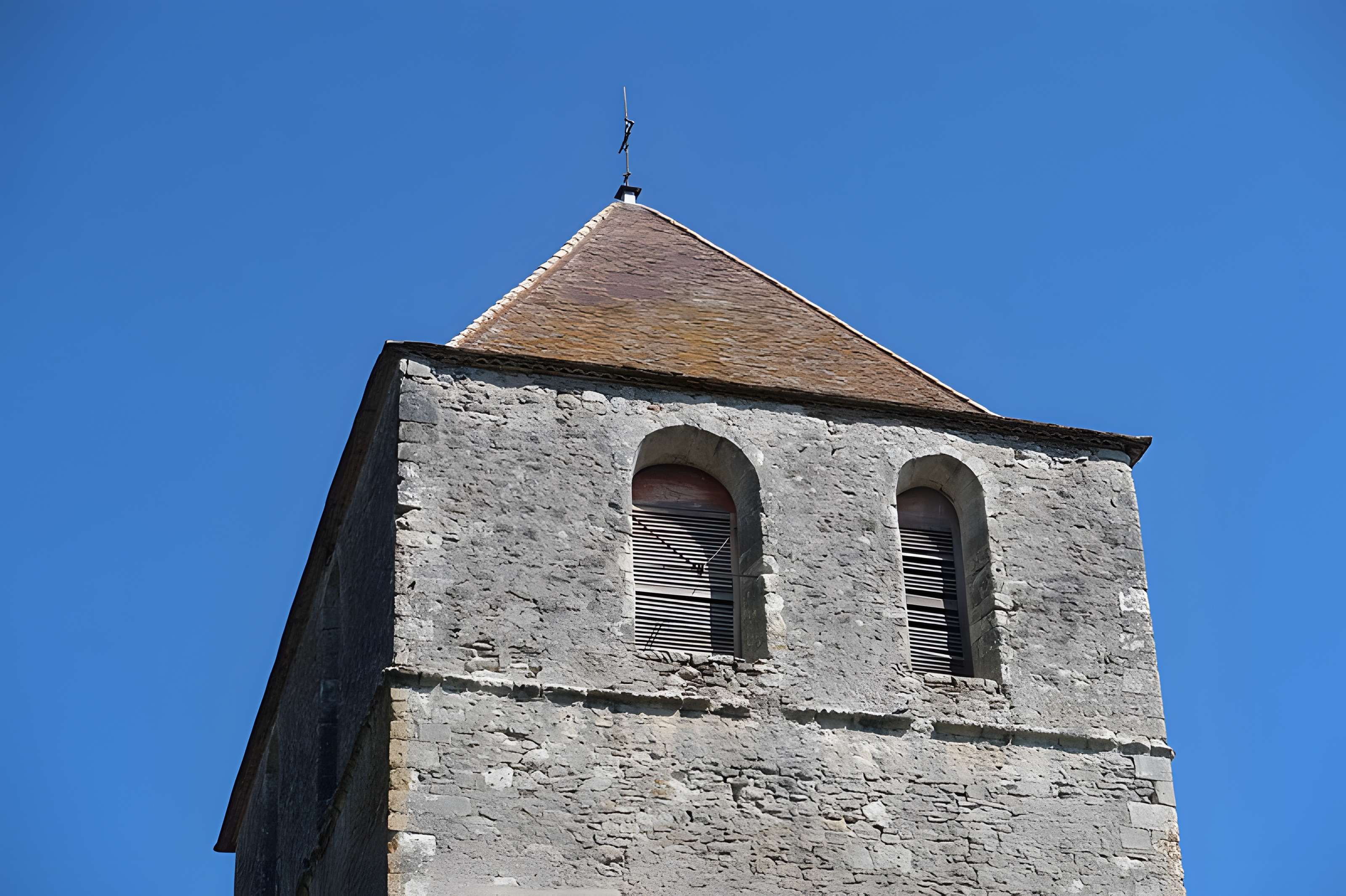 Église Saint-Médard de Saint-Méard-de-Gurçon