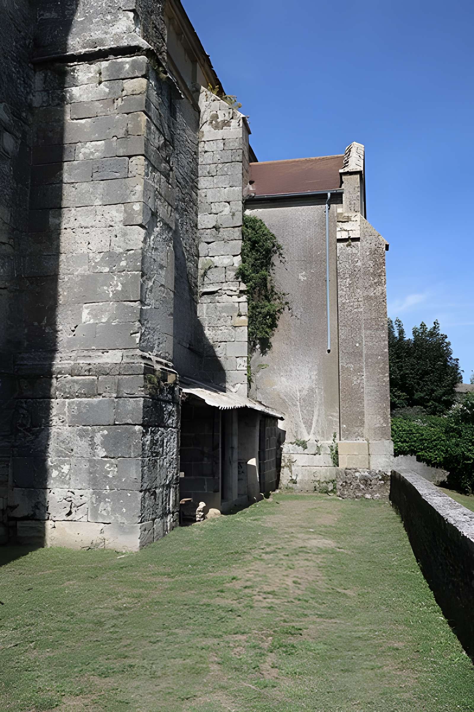 Église Saint-Médard de Saint-Méard-de-Gurçon