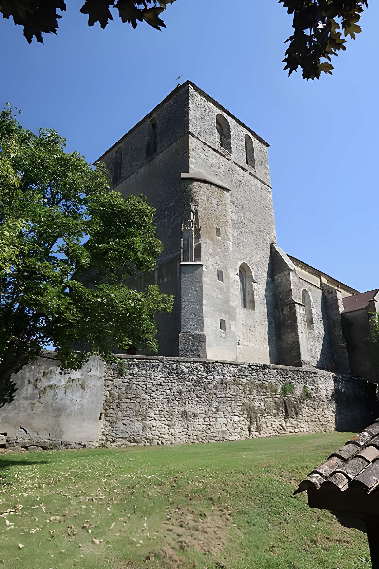 Église Saint-Médard de Saint-Méard-de-Gurçon