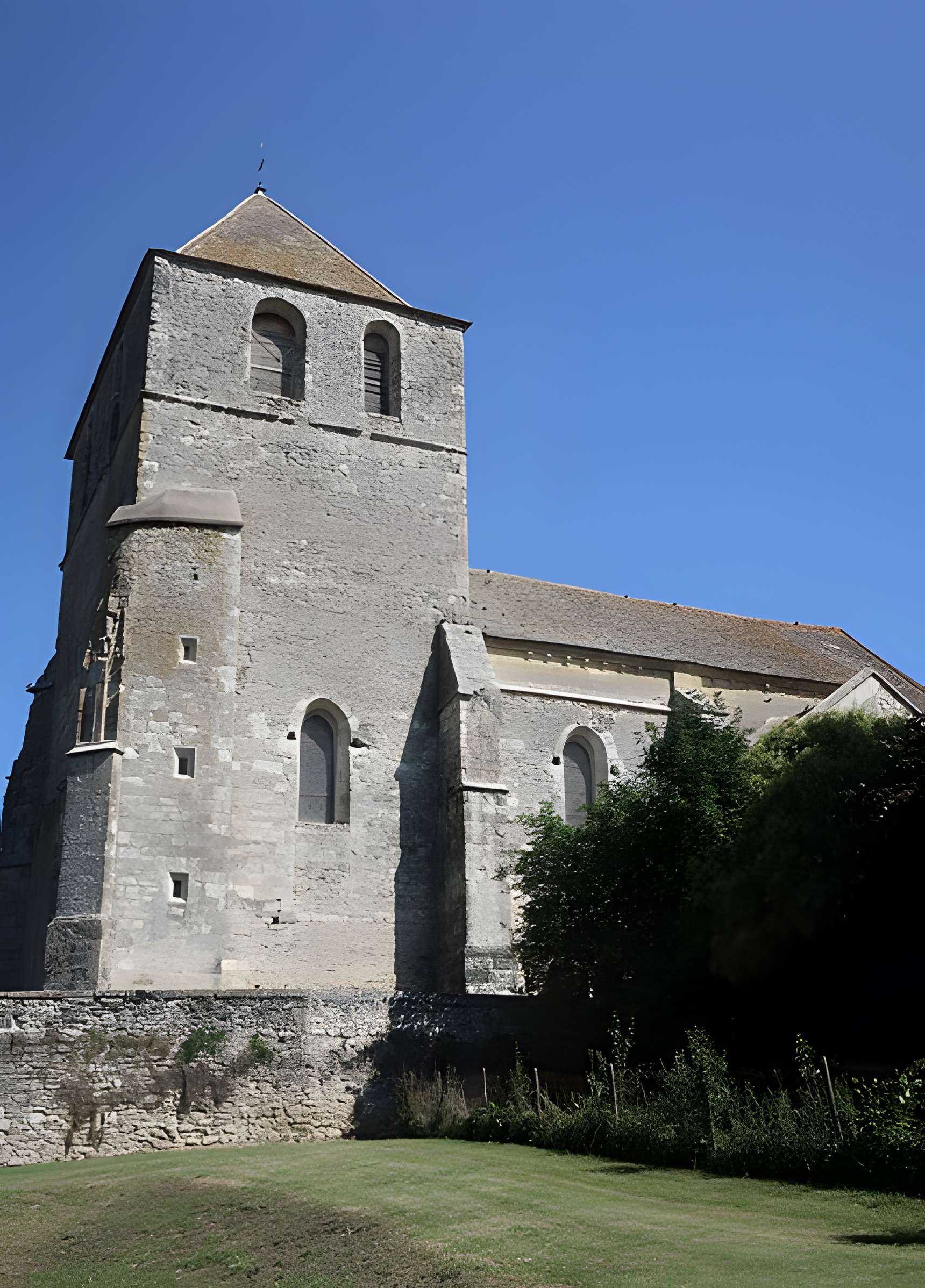 Église Saint-Médard de Saint-Méard-de-Gurçon