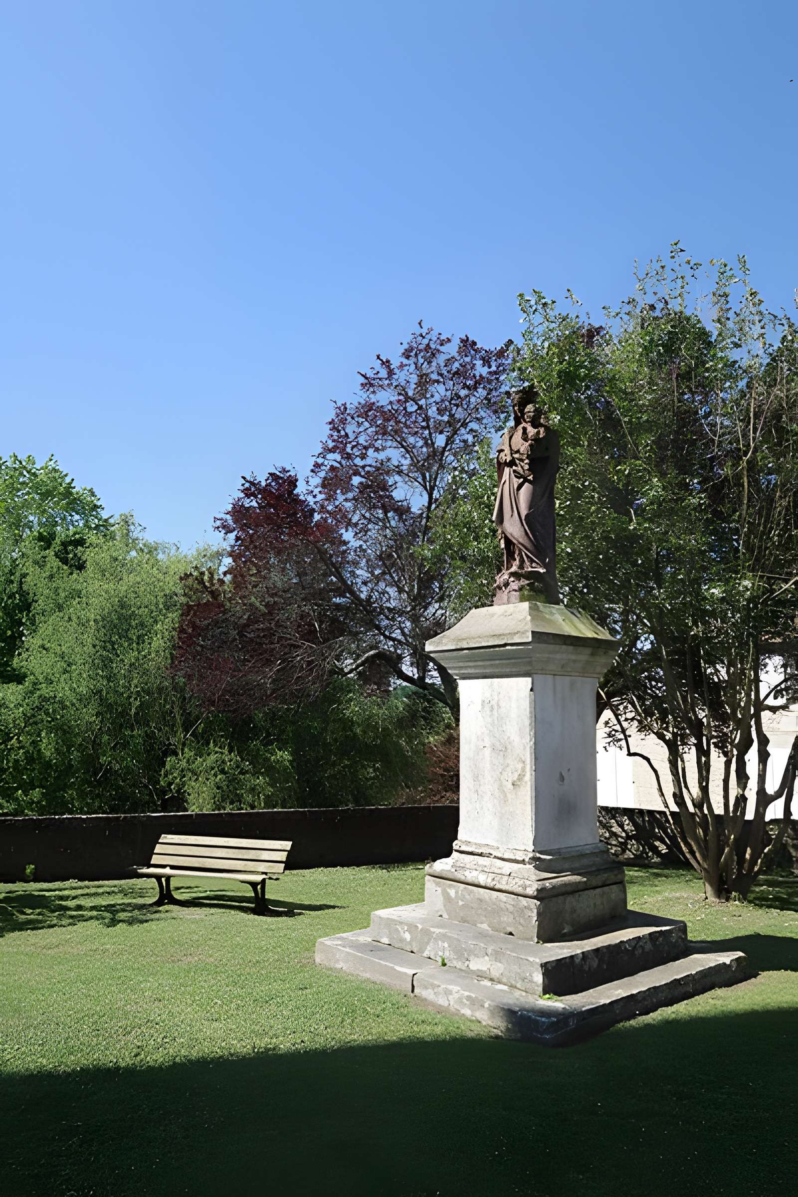 Église Saint-Médard de Saint-Méard-de-Gurçon