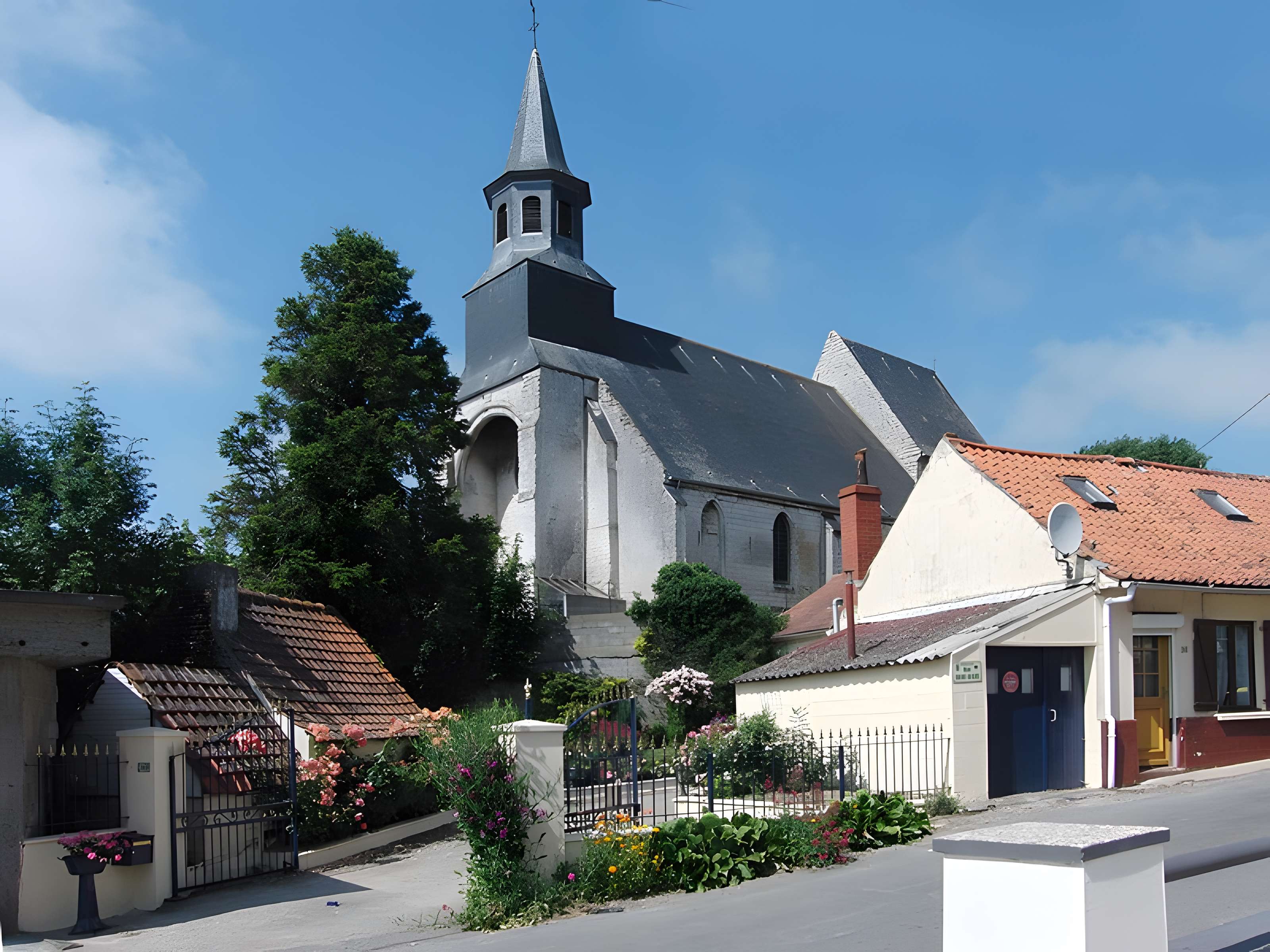 Église Saint-Médard de Tournehem-sur-la-Hem