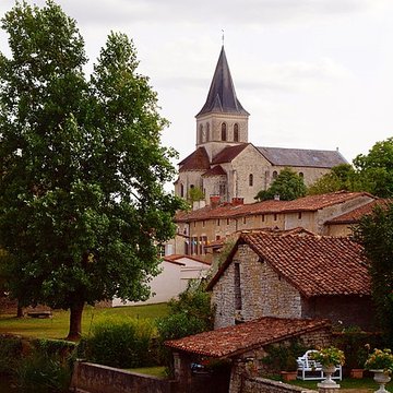 Église Saint-Médard de Verteuil-sur-Charente