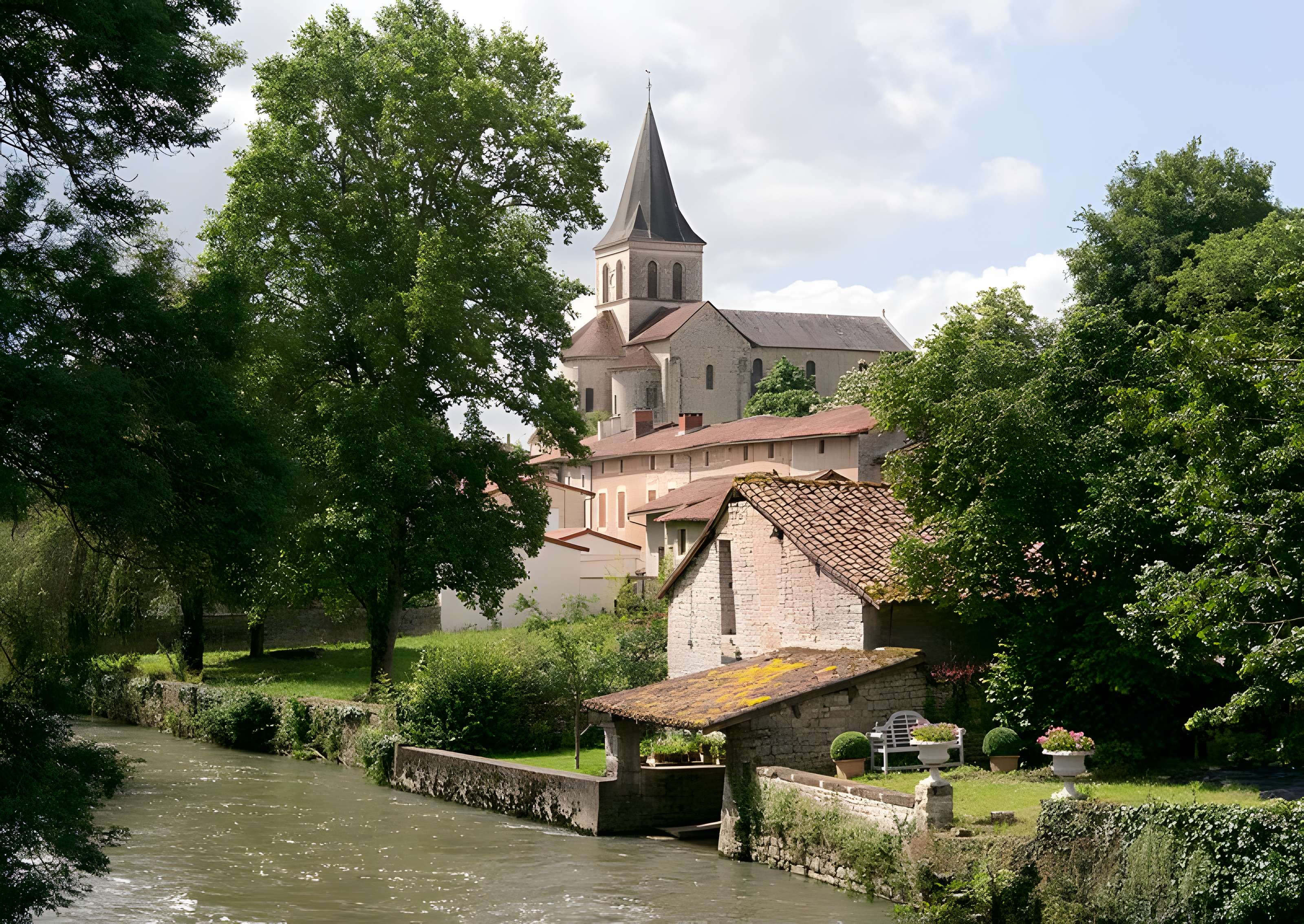 Église Saint-Médard de Verteuil-sur-Charente