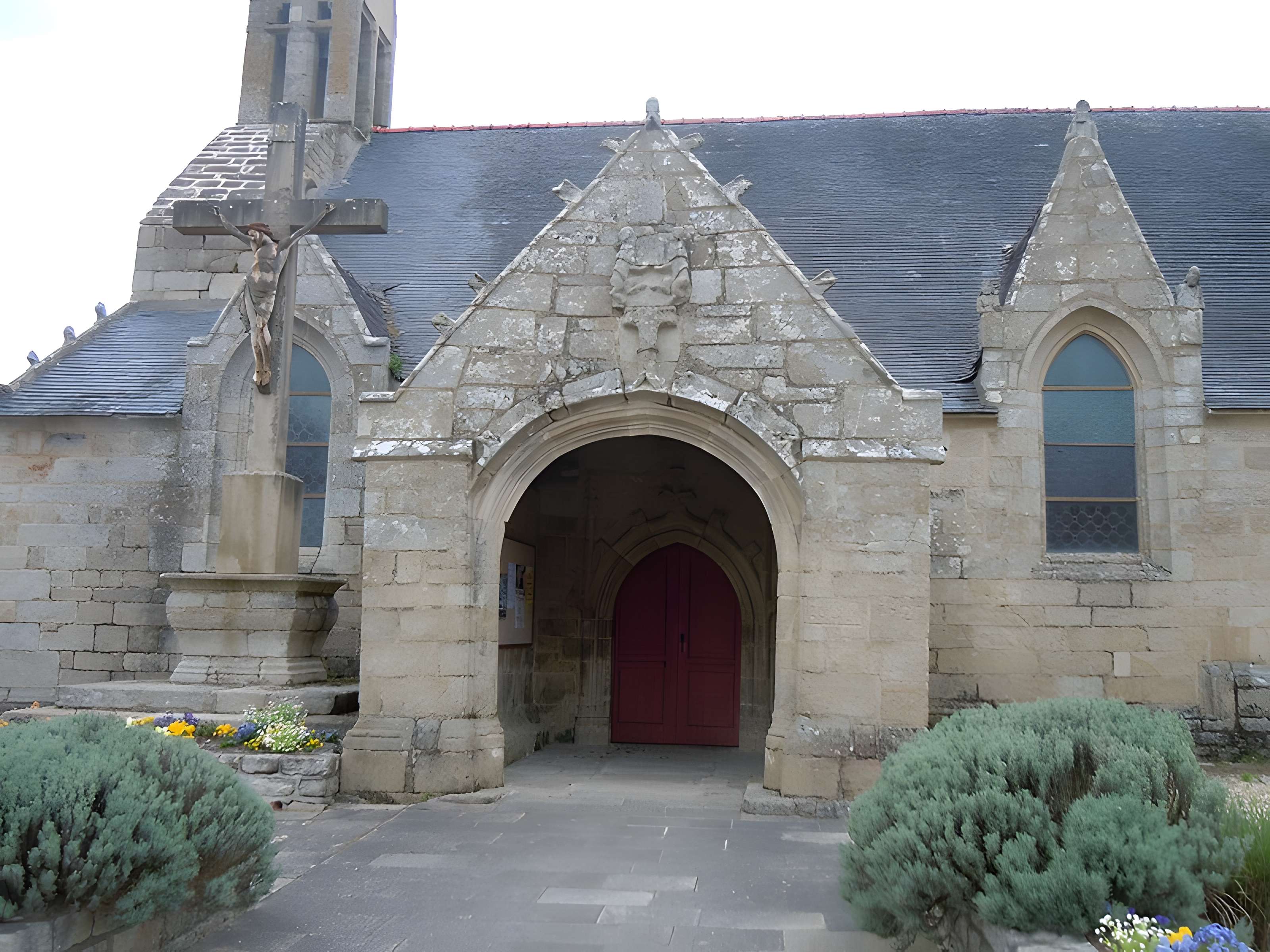 Église Saint-Melaine de Meslan