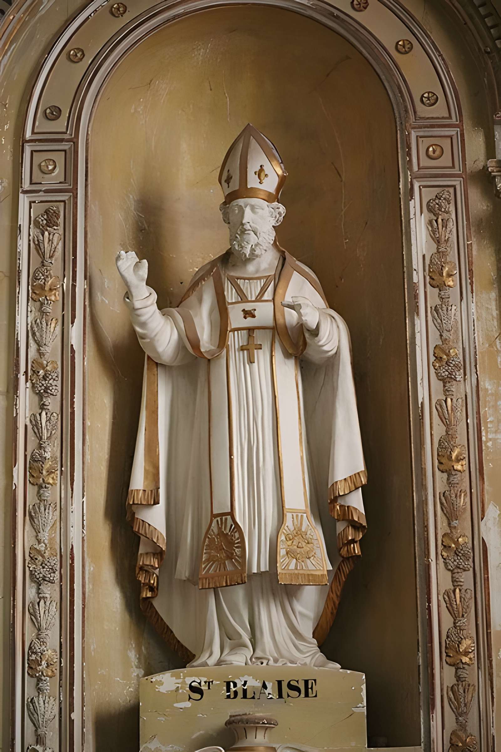 Église Saint-Mélaine de Miré