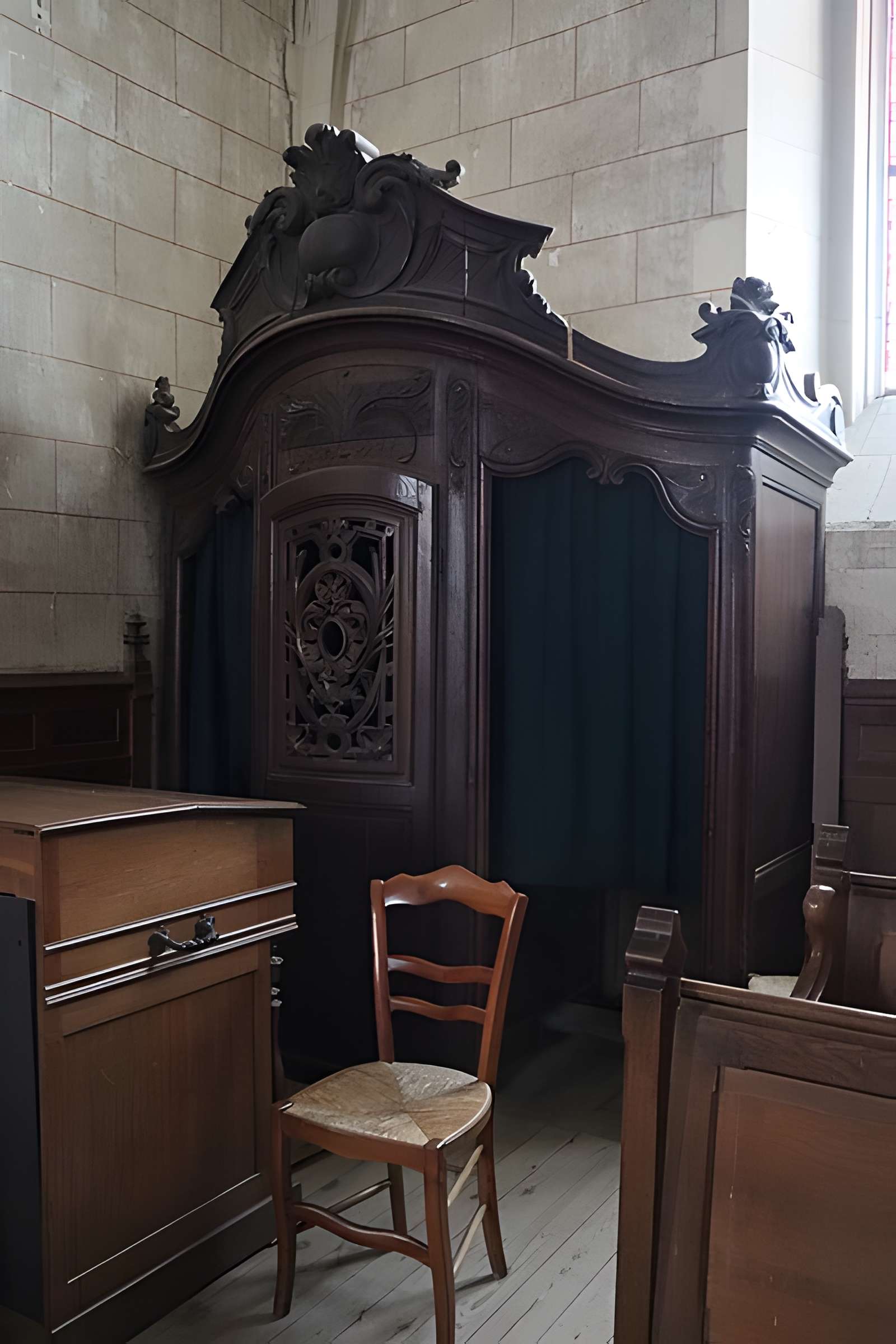 Église Saint-Mélaine de Miré