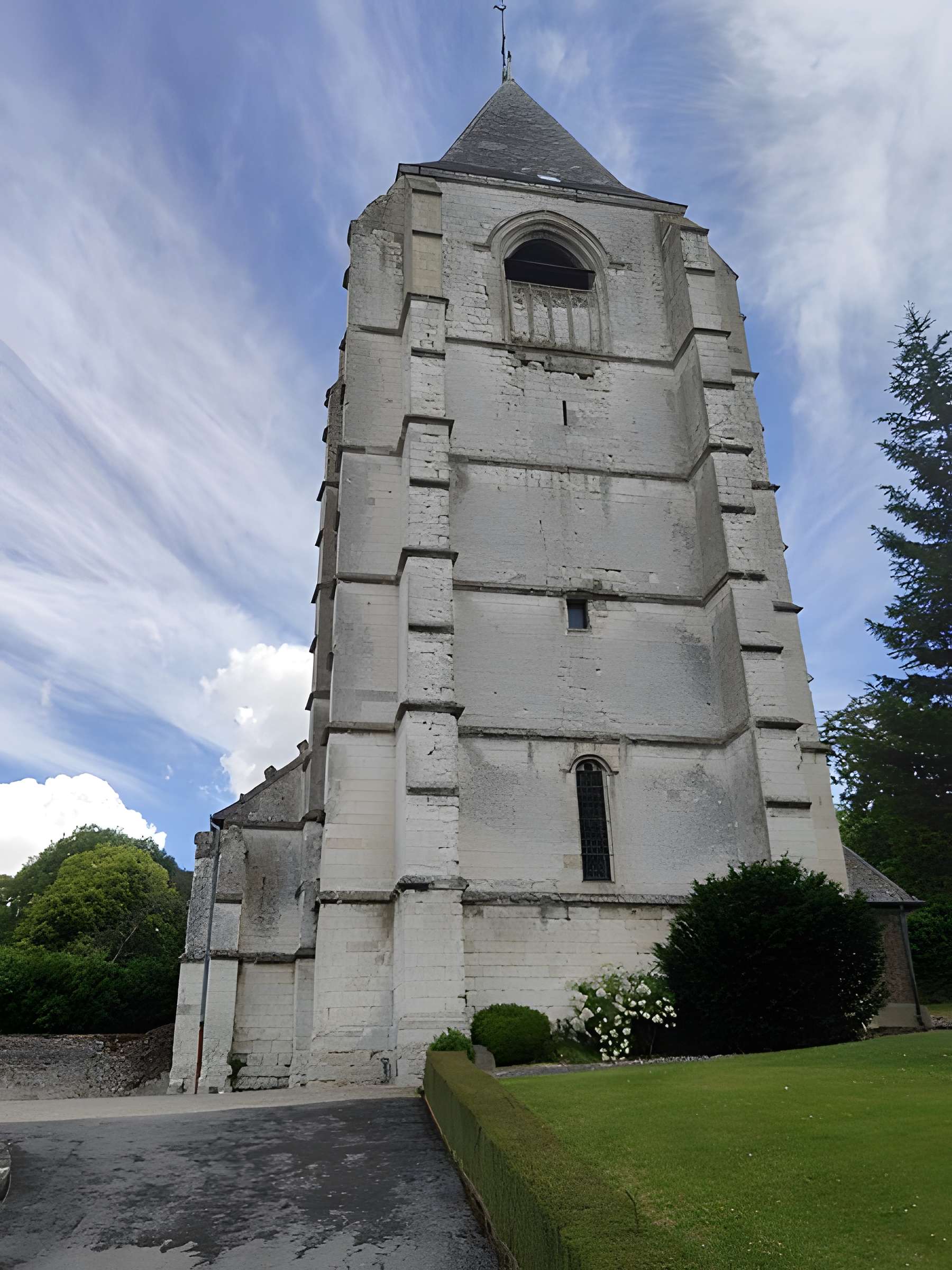 Église Saint-Mendé de Saint-Maulvis