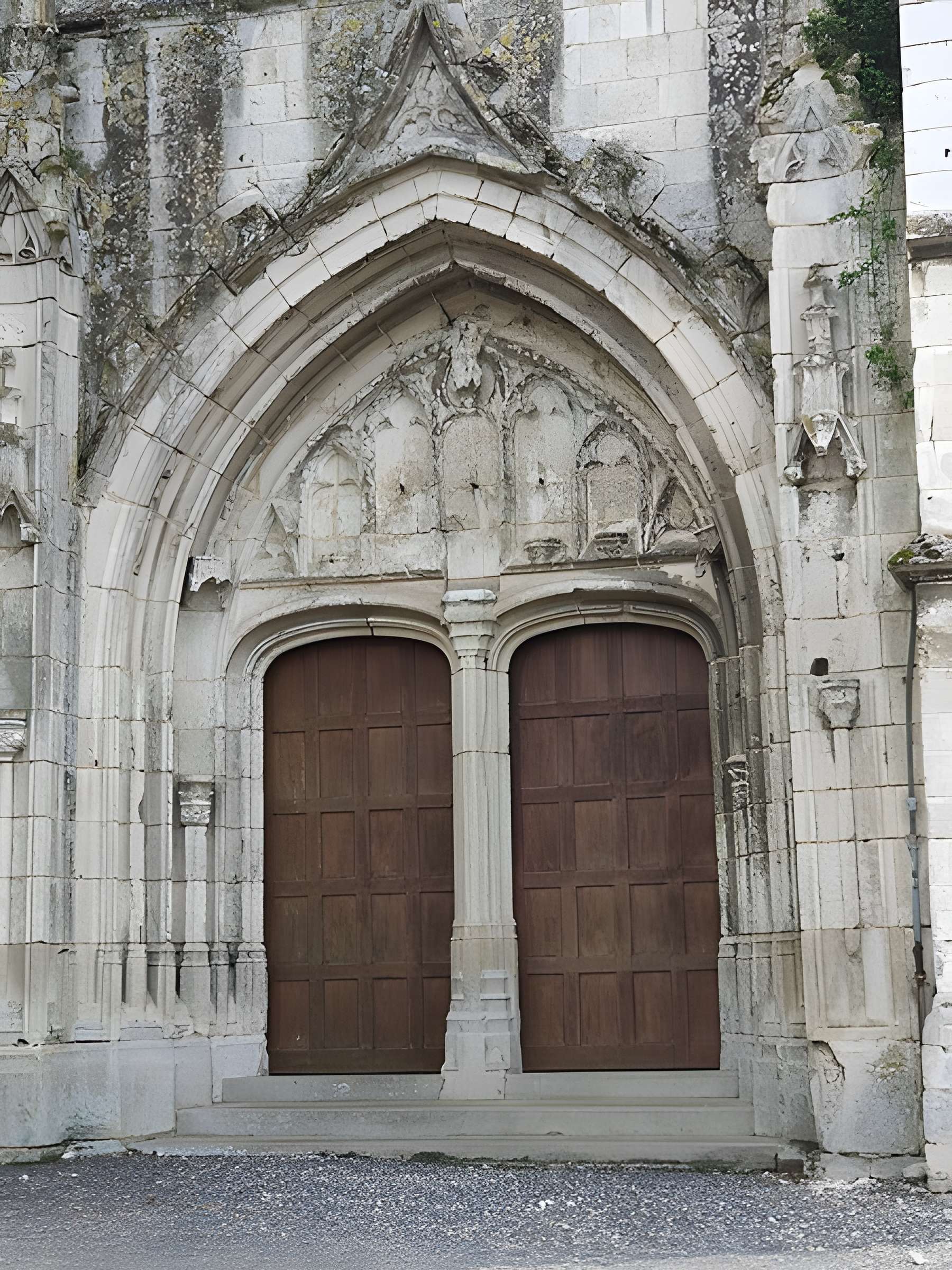 Église Saint-Mendé de Saint-Maulvis