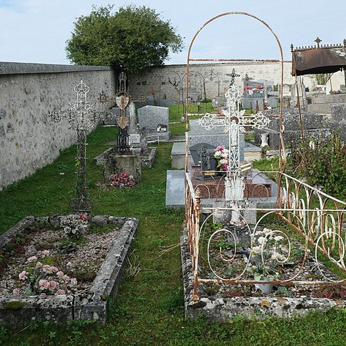 Photo de Église Saint-Meuge-de-Lourps de Longueville