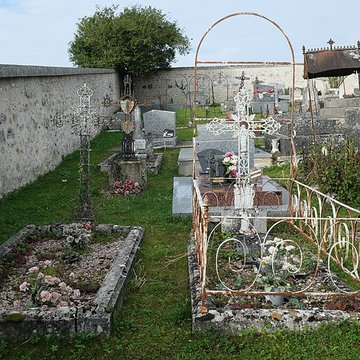Église Saint-Meuge-de-Lourps de Longueville