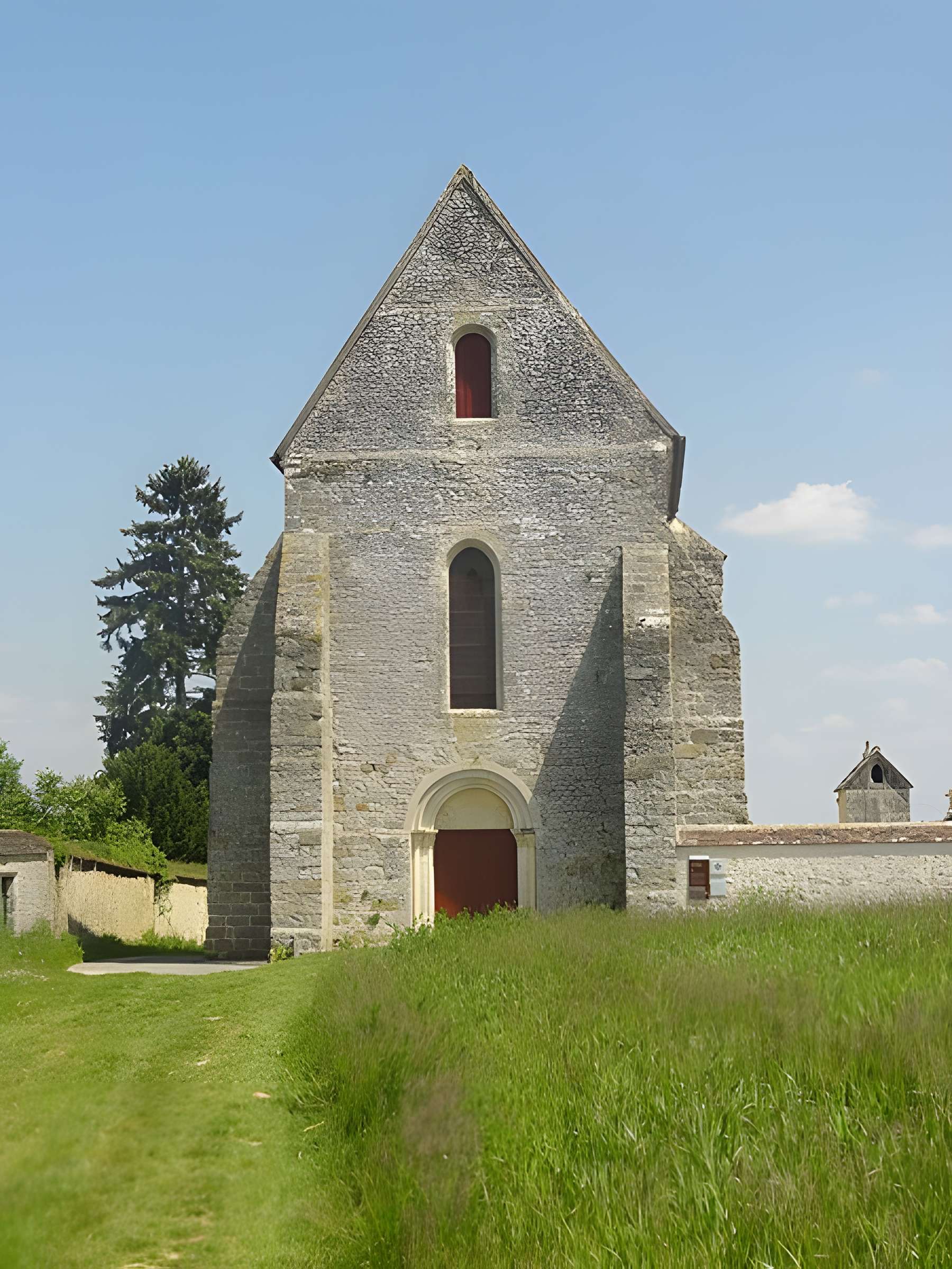 Église Saint-Meuge-de-Lourps de Longueville