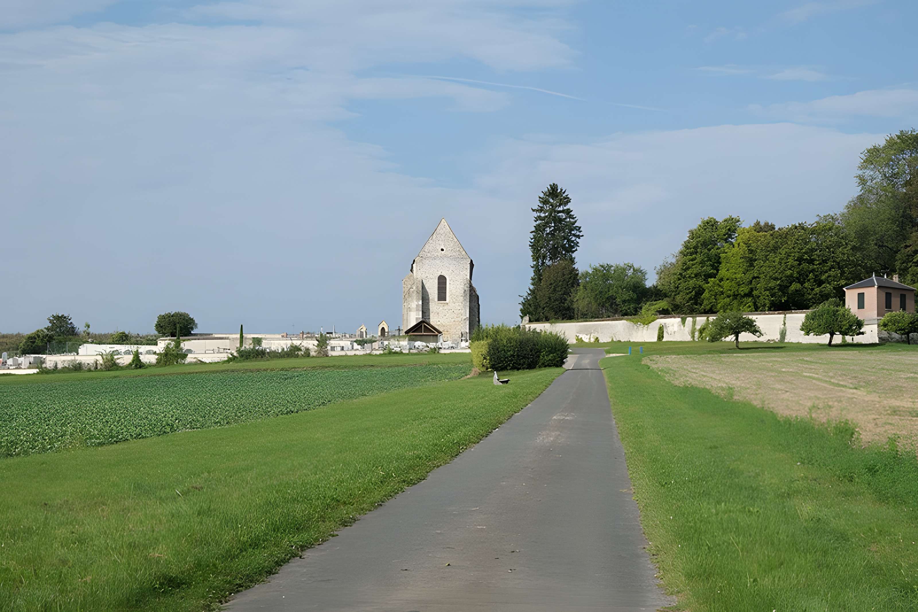 Église Saint-Meuge-de-Lourps de Longueville