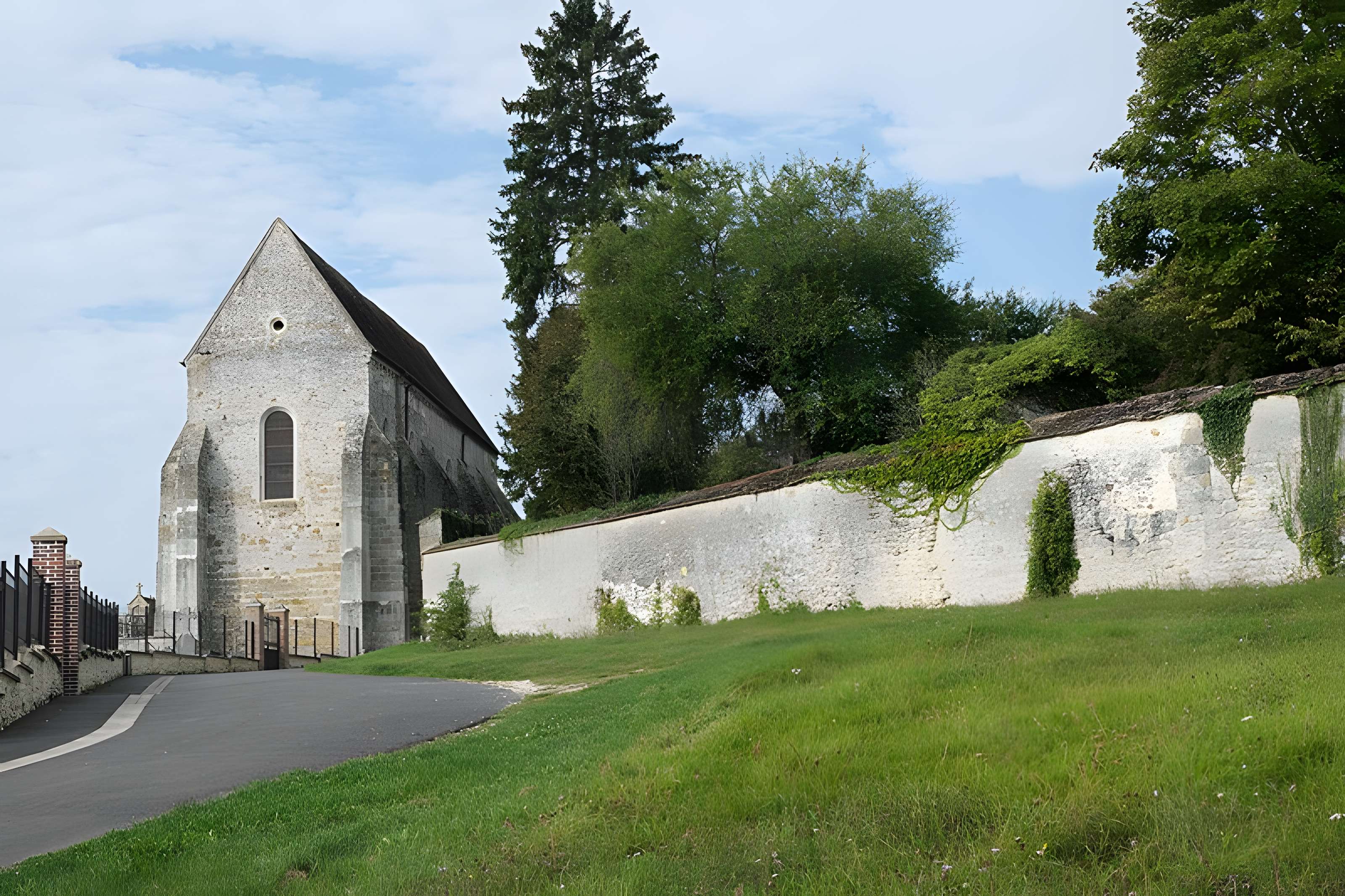 Église Saint-Meuge-de-Lourps de Longueville