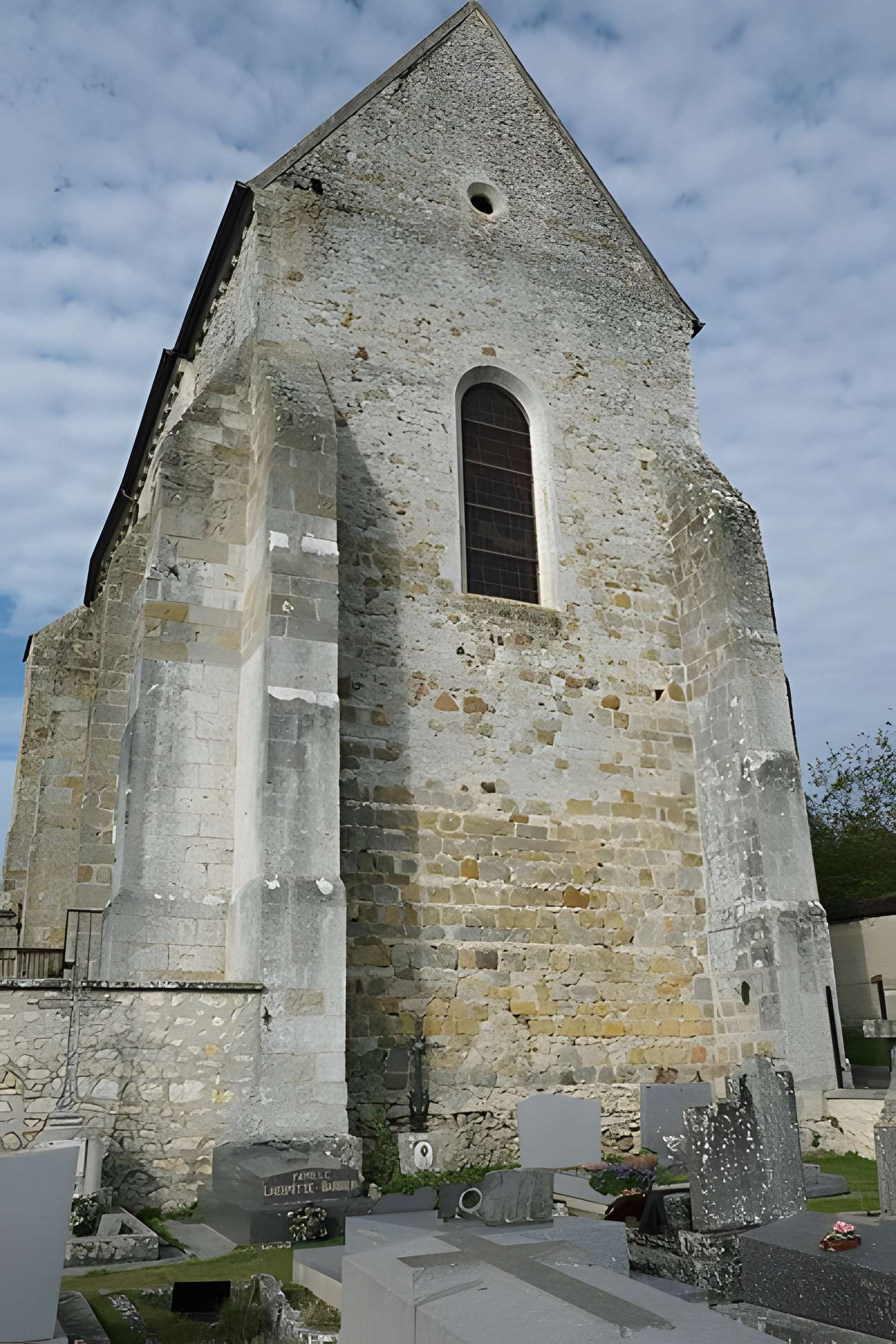 Église Saint-Meuge-de-Lourps de Longueville