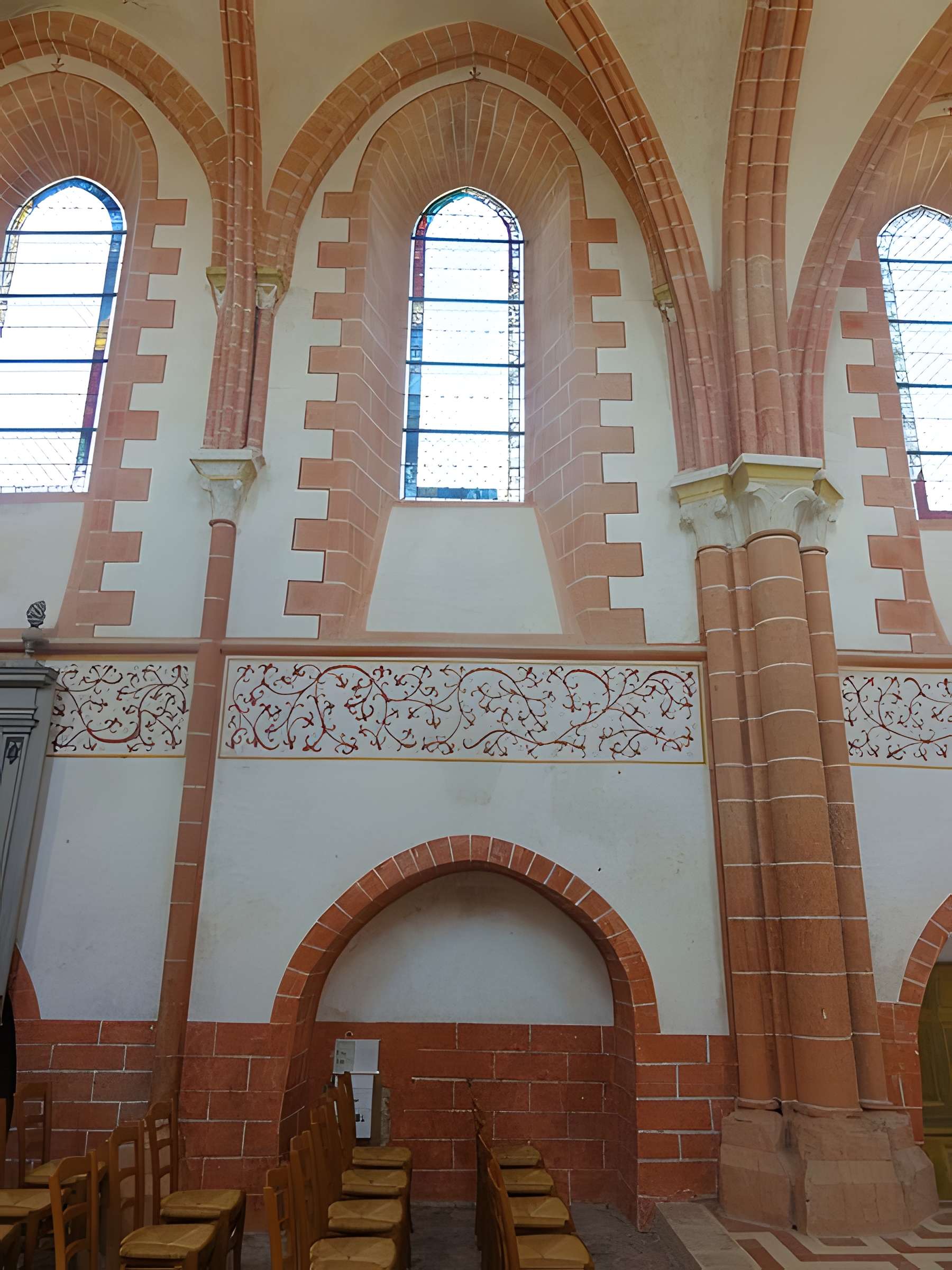 Église Saint-Meuge-de-Lourps de Longueville