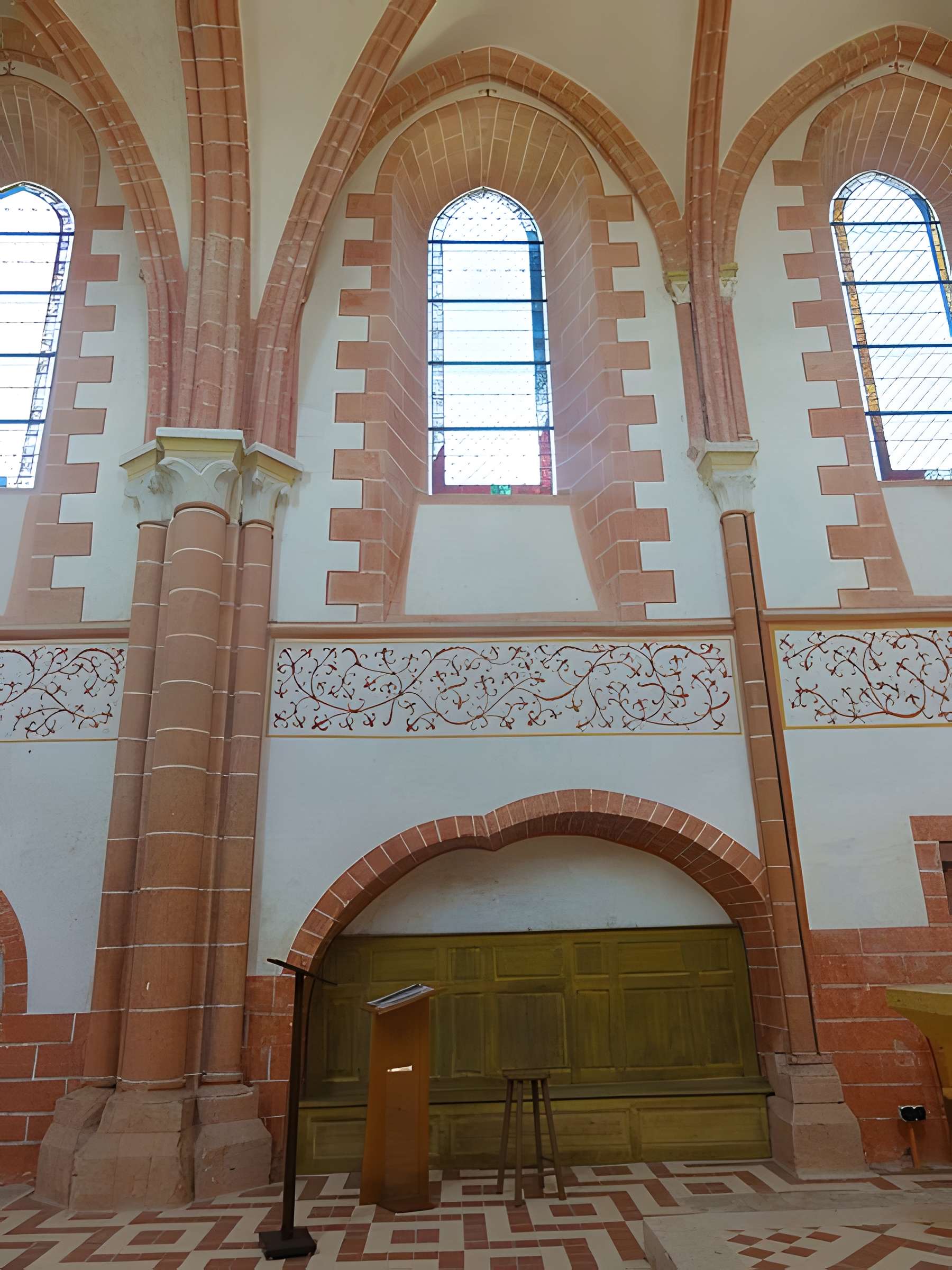 Église Saint-Meuge-de-Lourps de Longueville