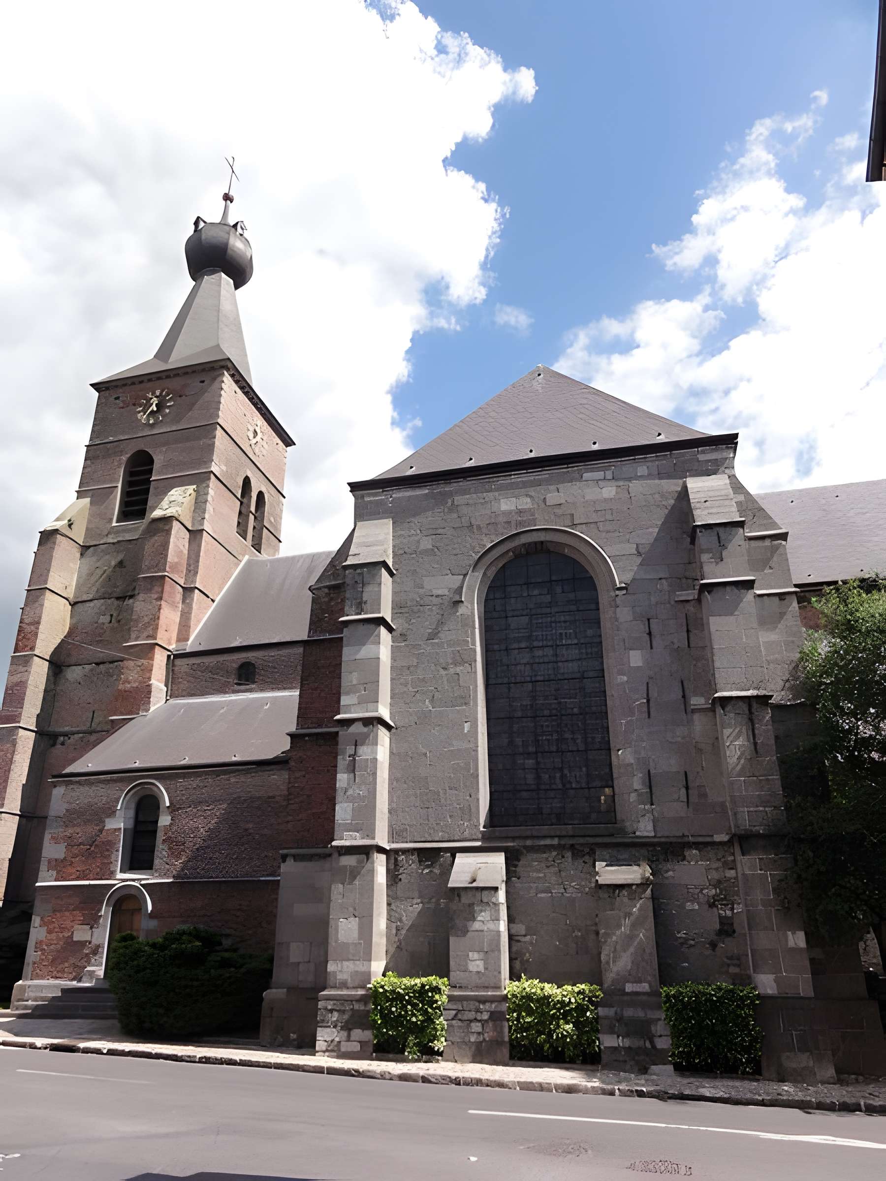 Église Saint-Michel de Berlaimont 