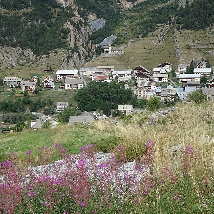 Photo de Église Saint-Michel de Cervières
