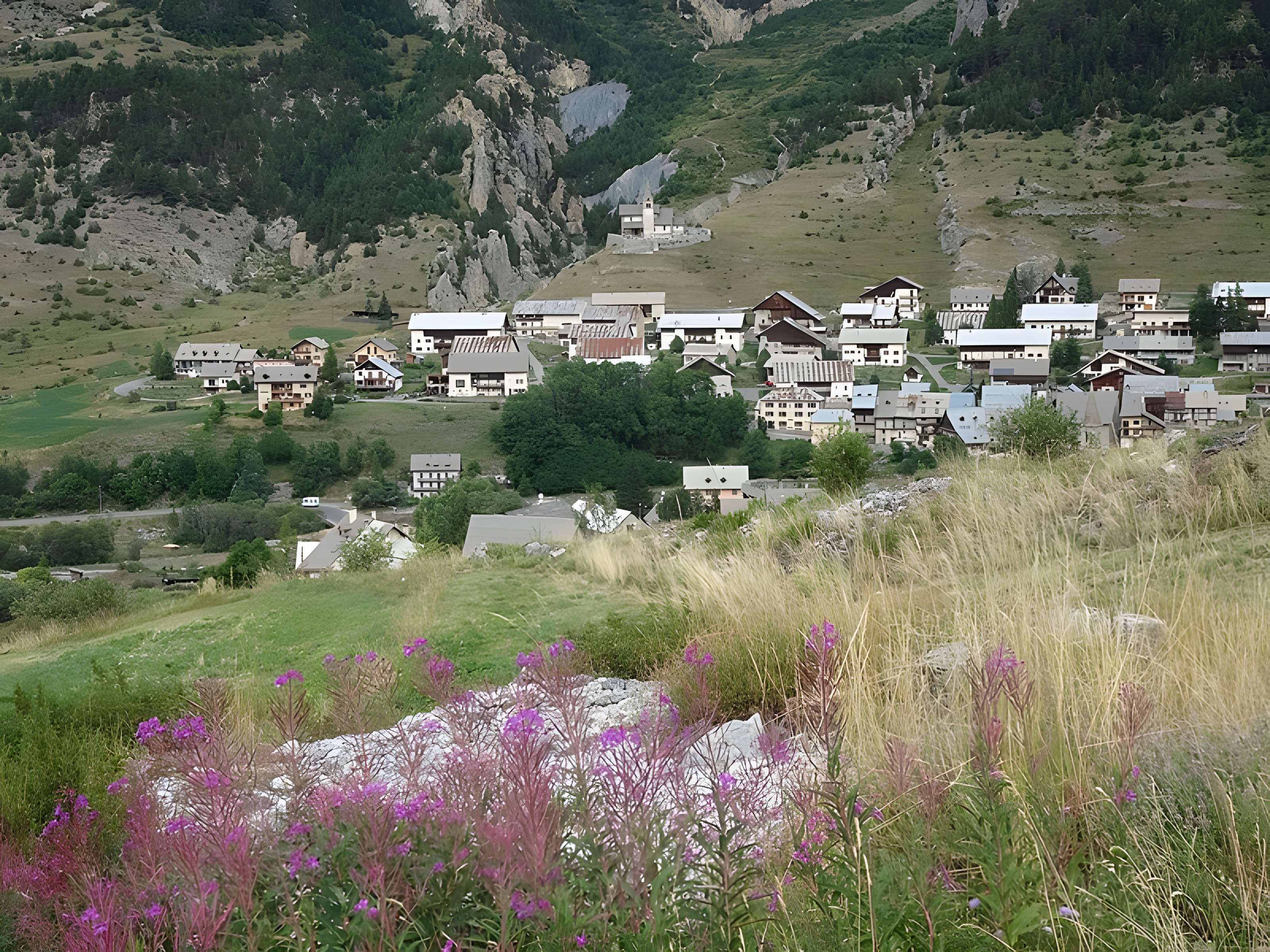 Église Saint-Michel de Cervières