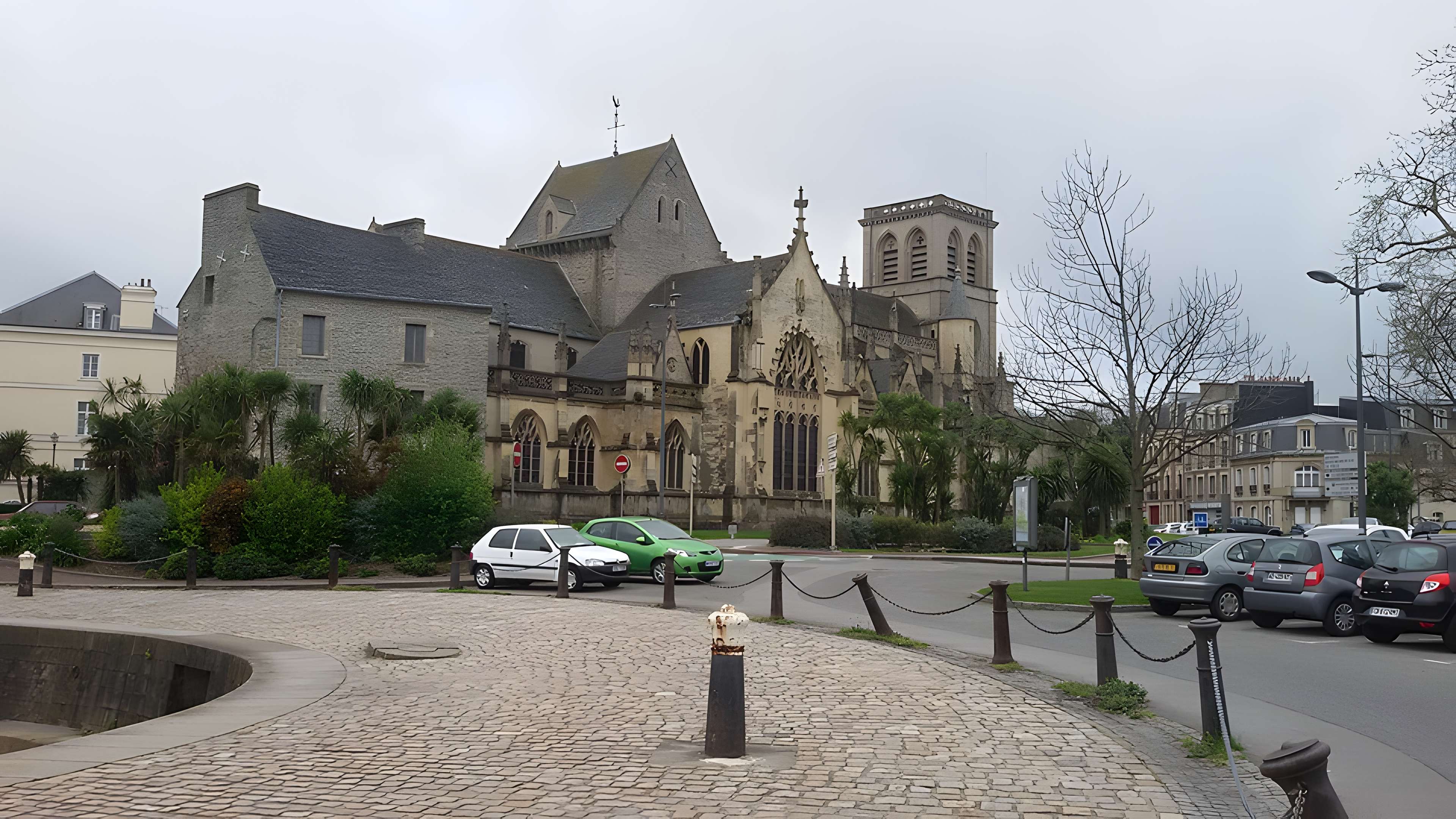 Basilique Sainte-Trinité de Cherbourg-Octeville