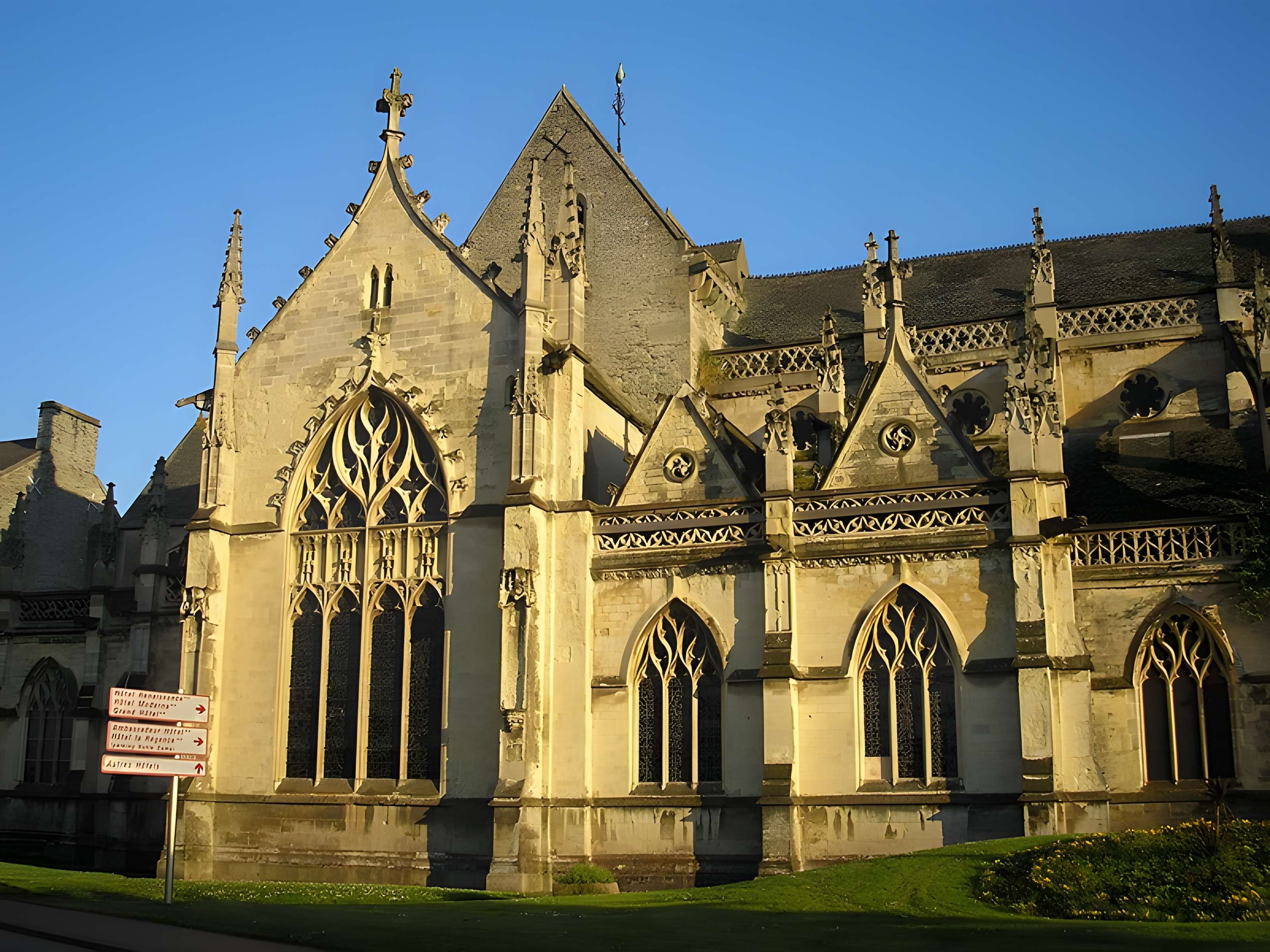 Basilique Sainte-Trinité de Cherbourg-Octeville