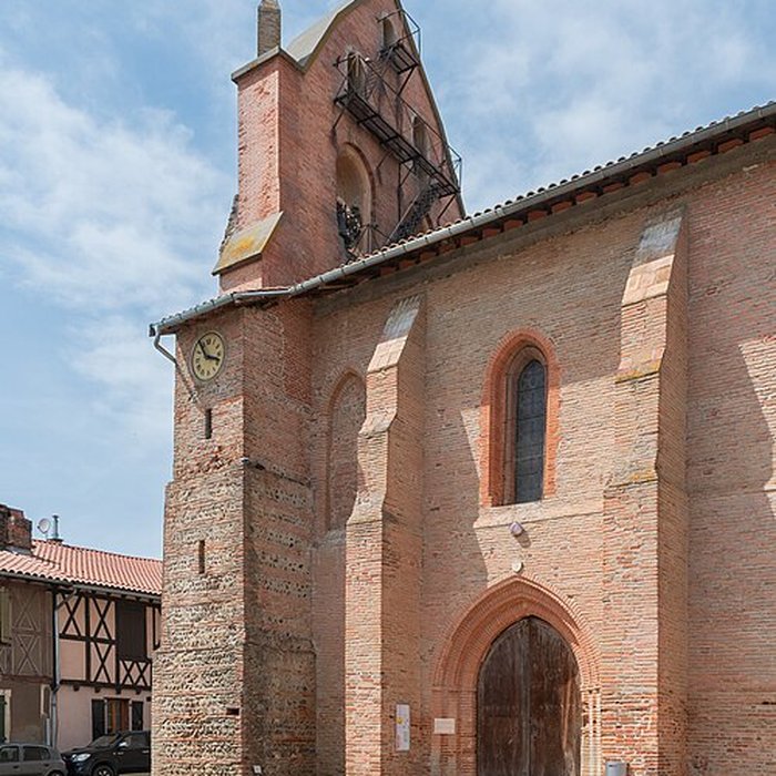 Photo de Église Saint-Michel de Gratens et croix