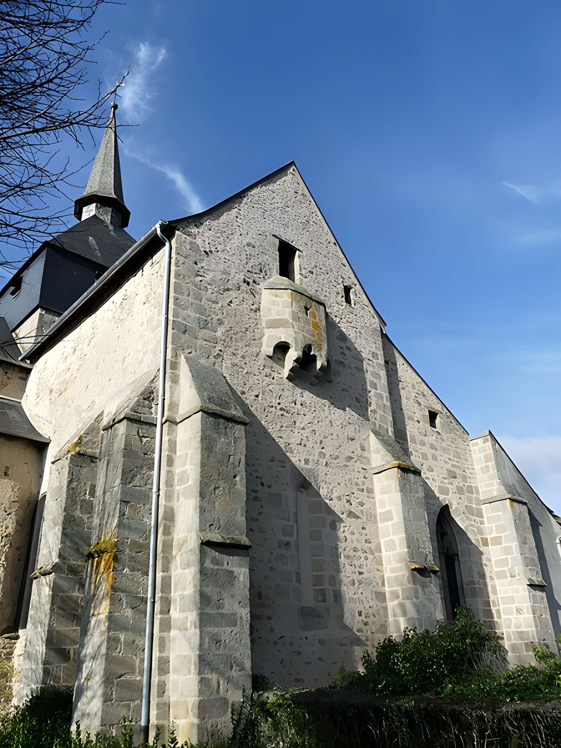 Église Saint-Michel de Jarnages