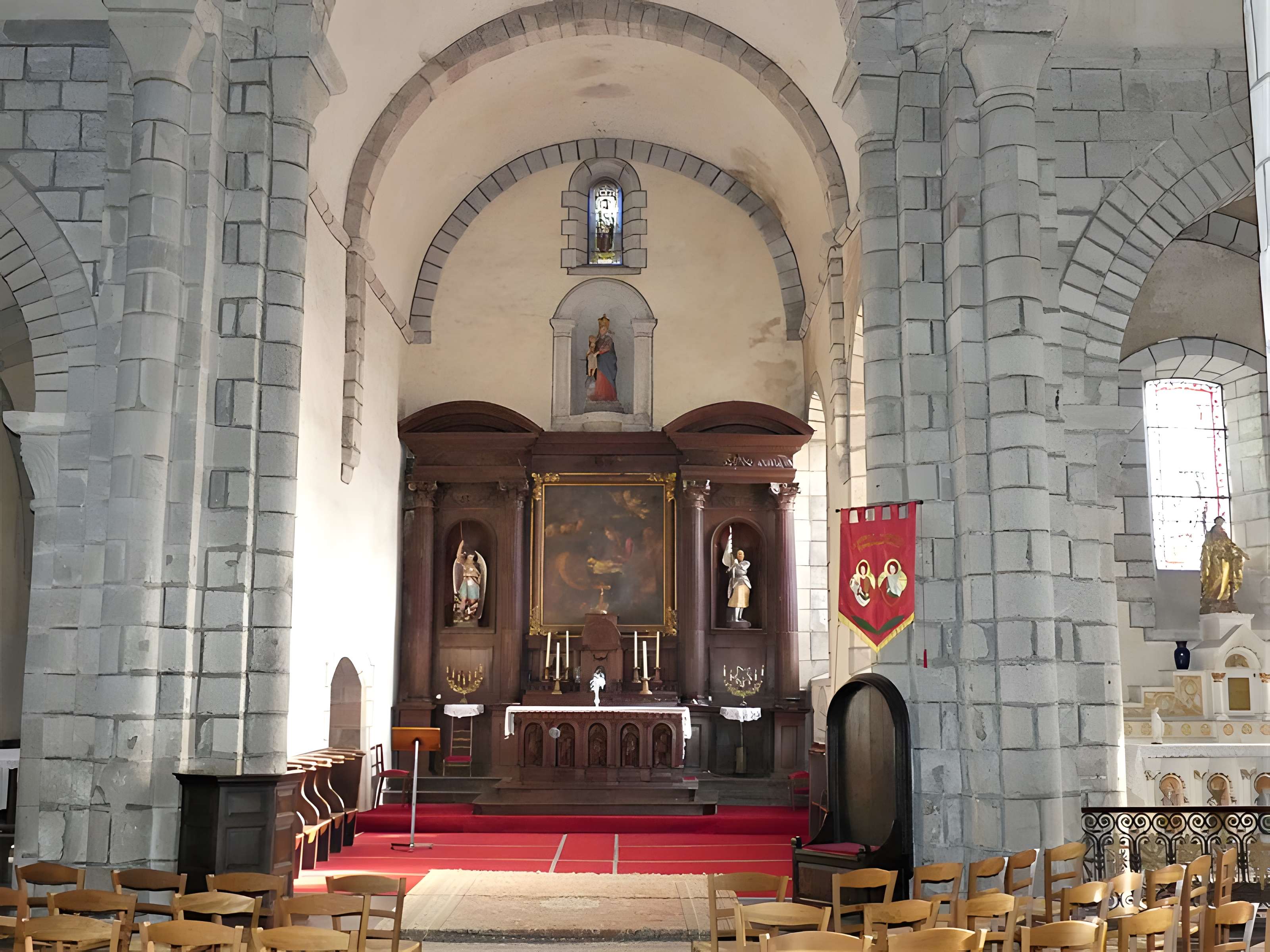 Église Saint-Michel de Jarnages