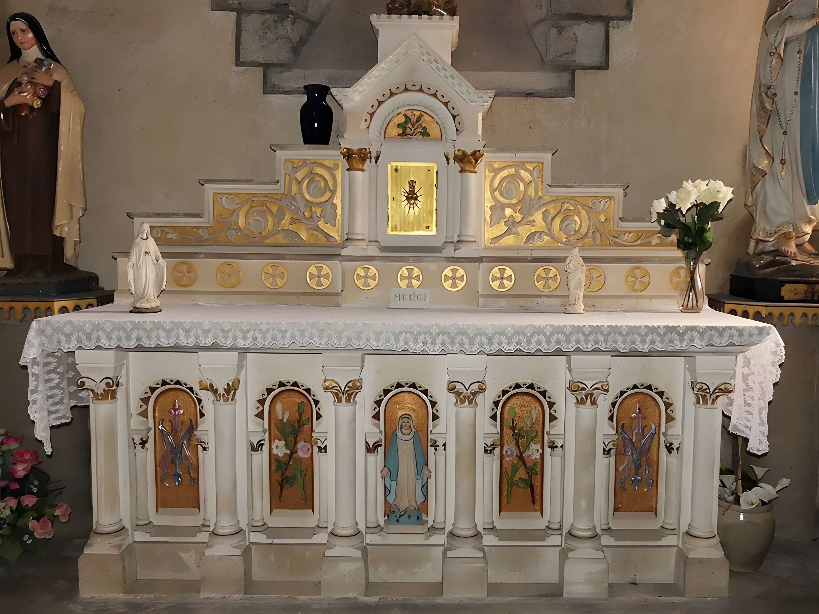 Église Saint-Michel de Jarnages