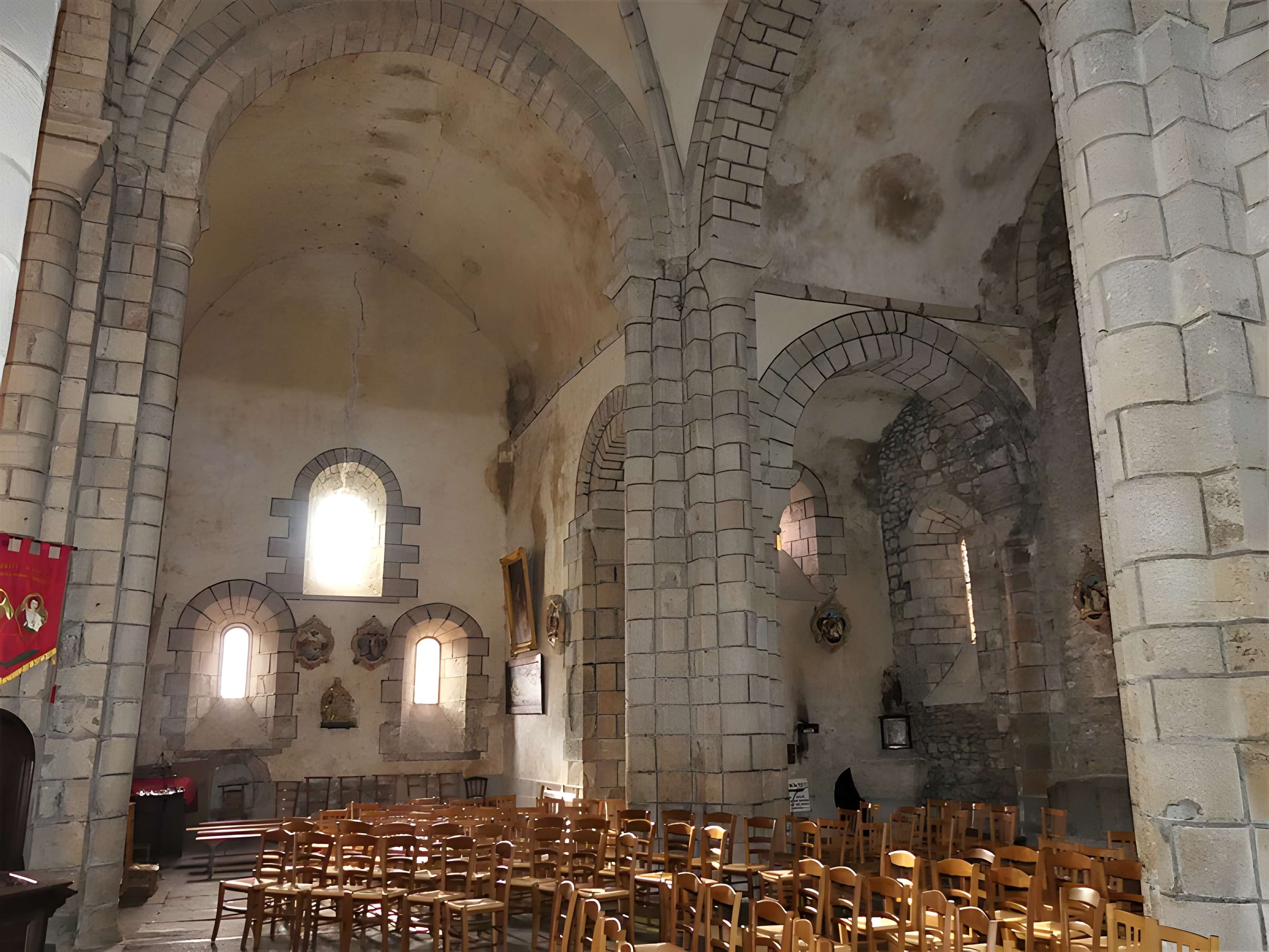 Église Saint-Michel de Jarnages