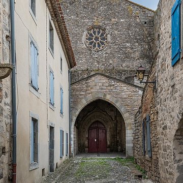 Église Saint-Michel de Lagrasse