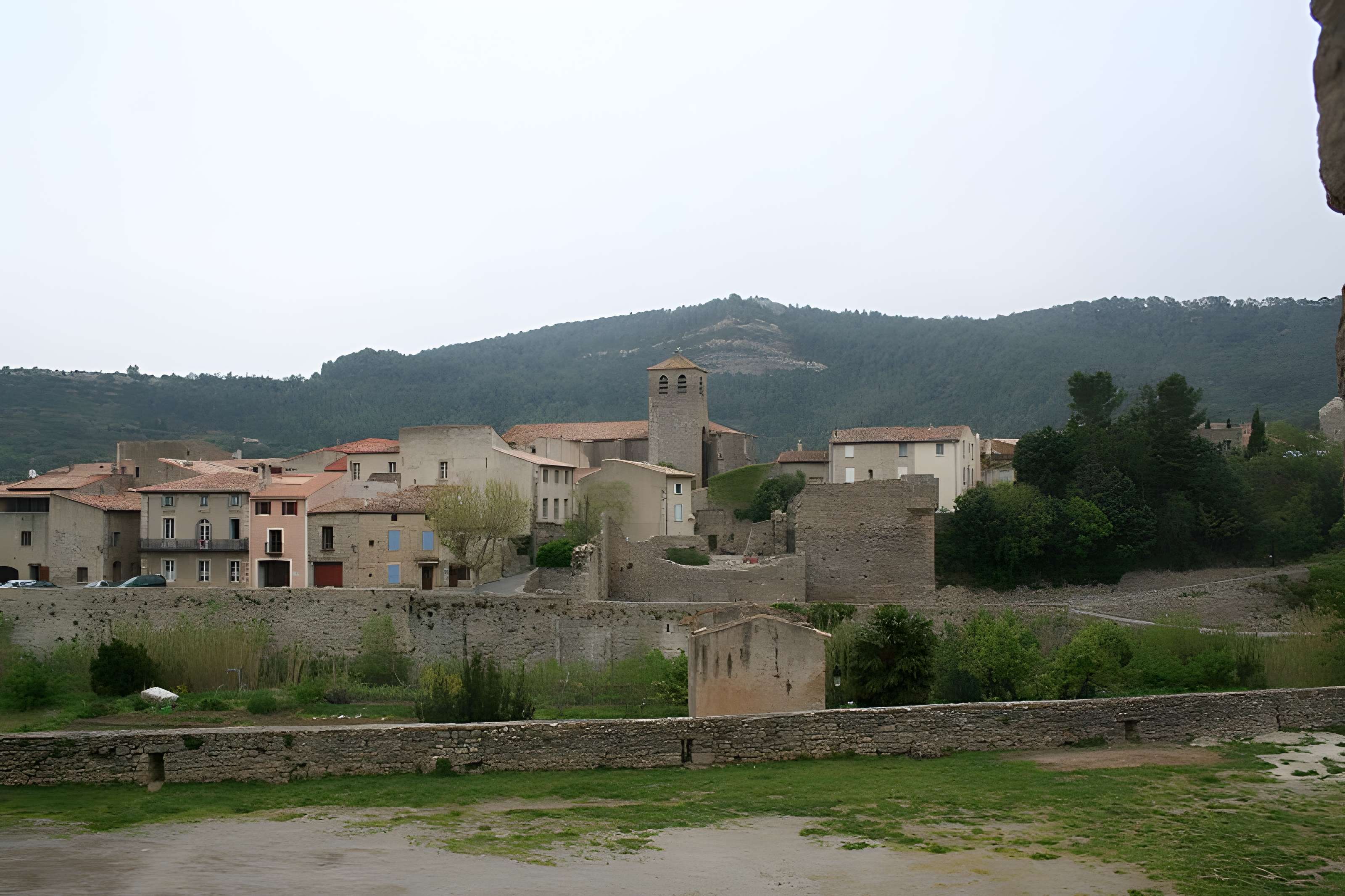 Église Saint-Michel de Lagrasse 
